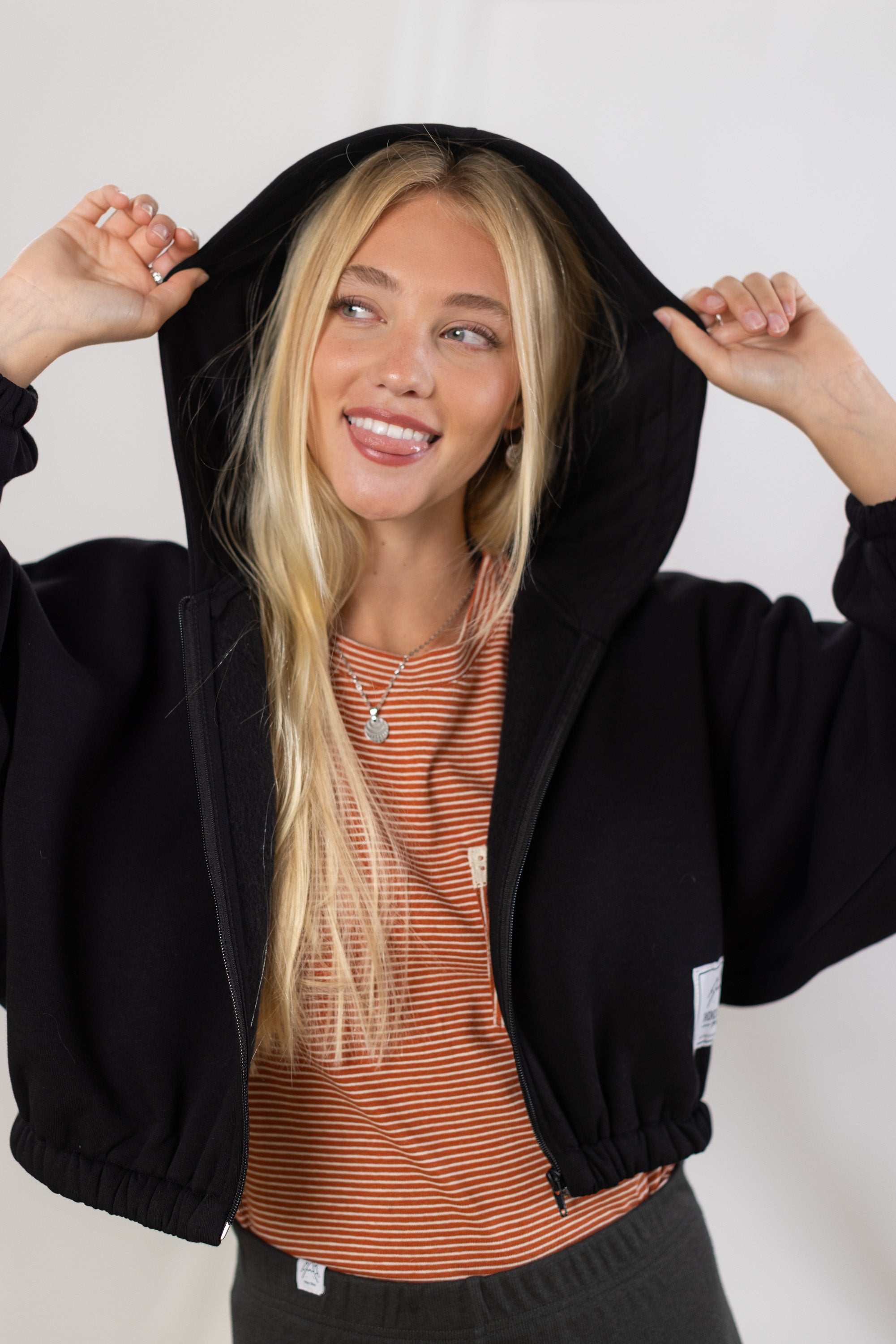 Hooded Cardigan Bea Black