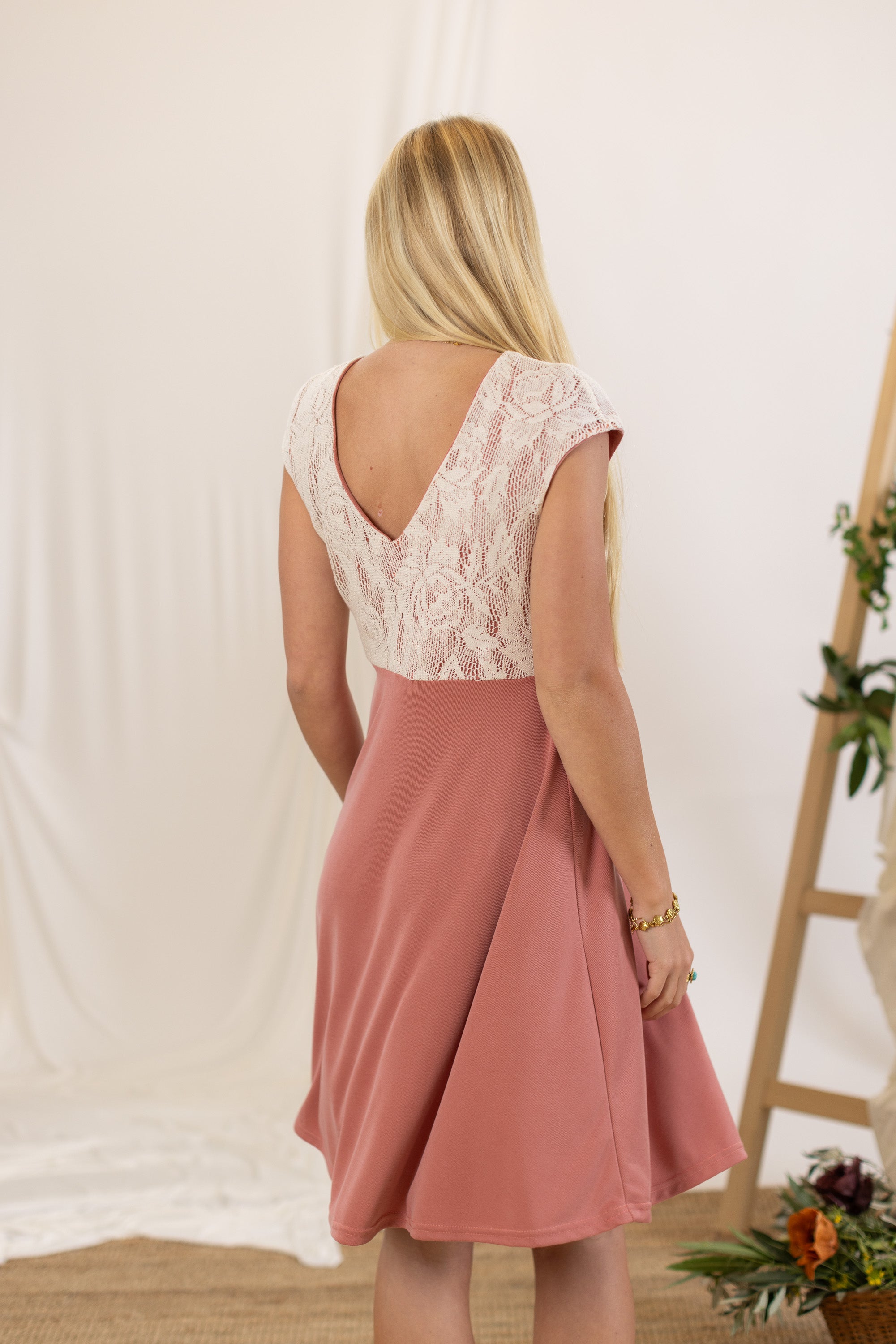 Dress Vesiene Blush