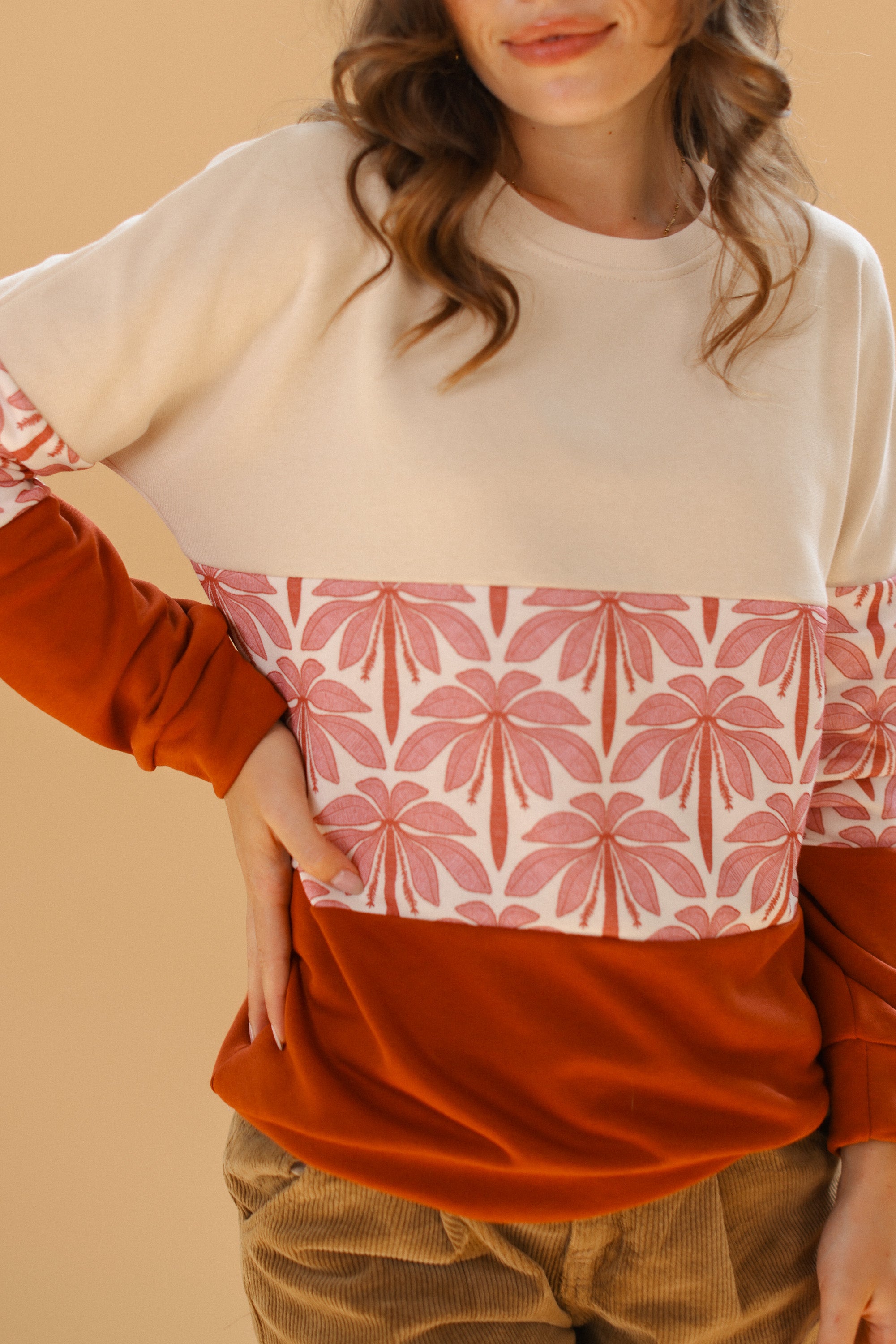 Sweater Mia Cream Rose Palms