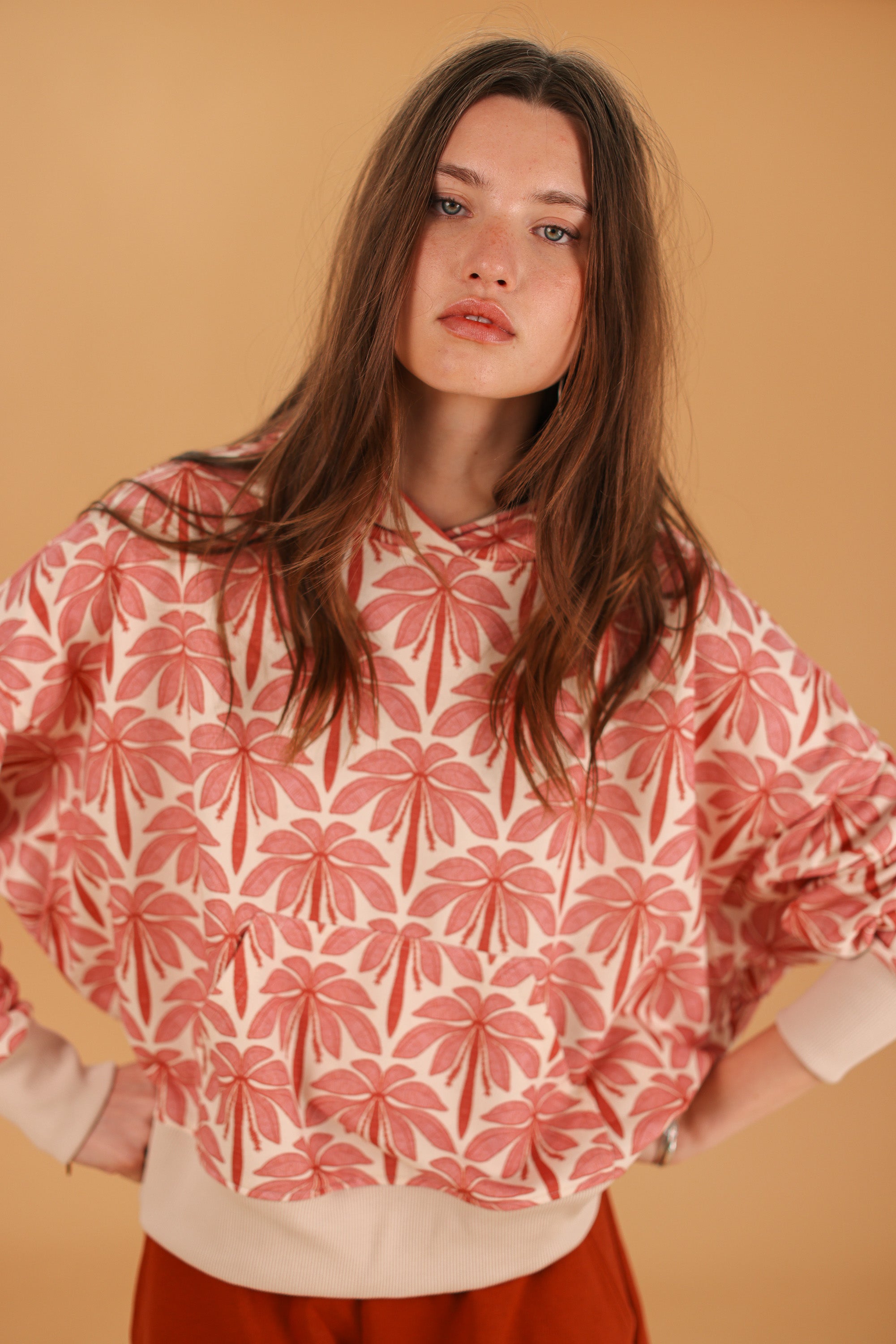 Hoodie Leyla Cream Rose Palms