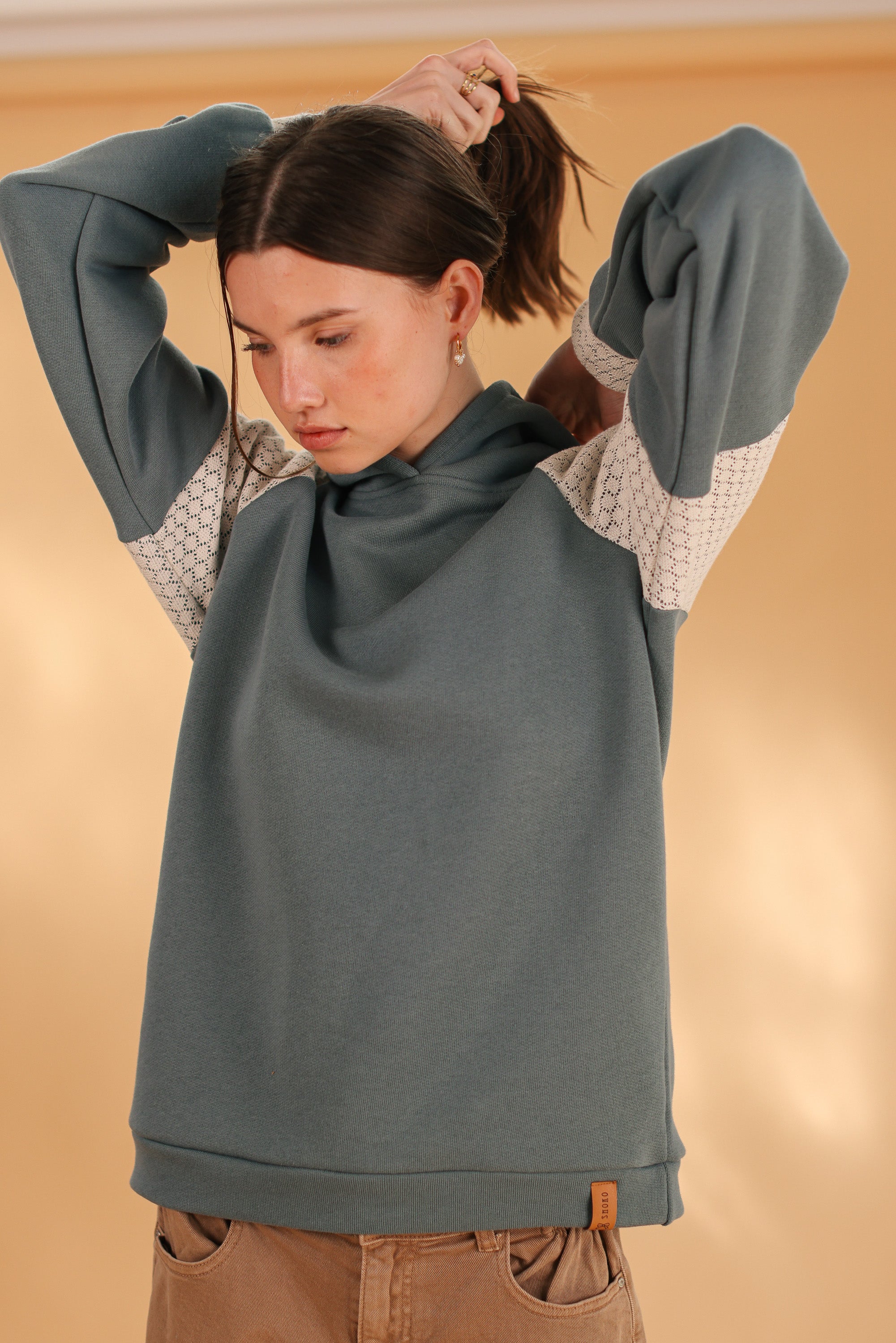 Hoodie Meyra Teal Lace