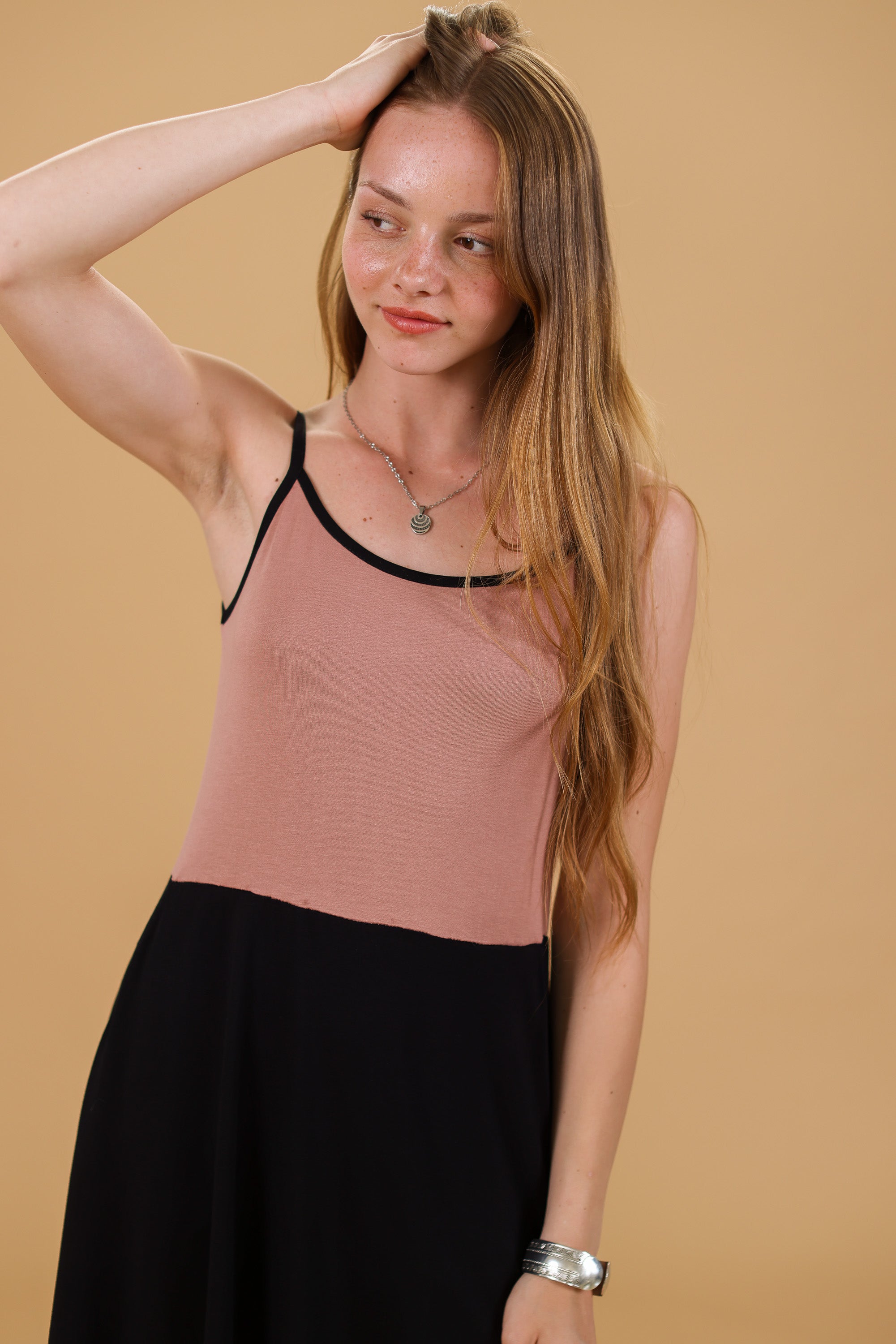 Kleid Alice in Schwarz und Altrosa