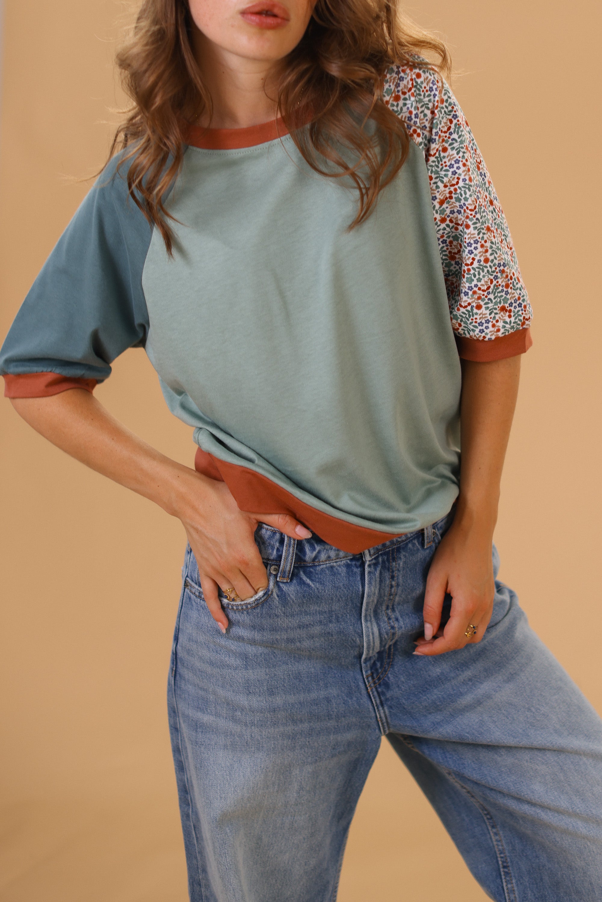 Top Emory Mint Floral