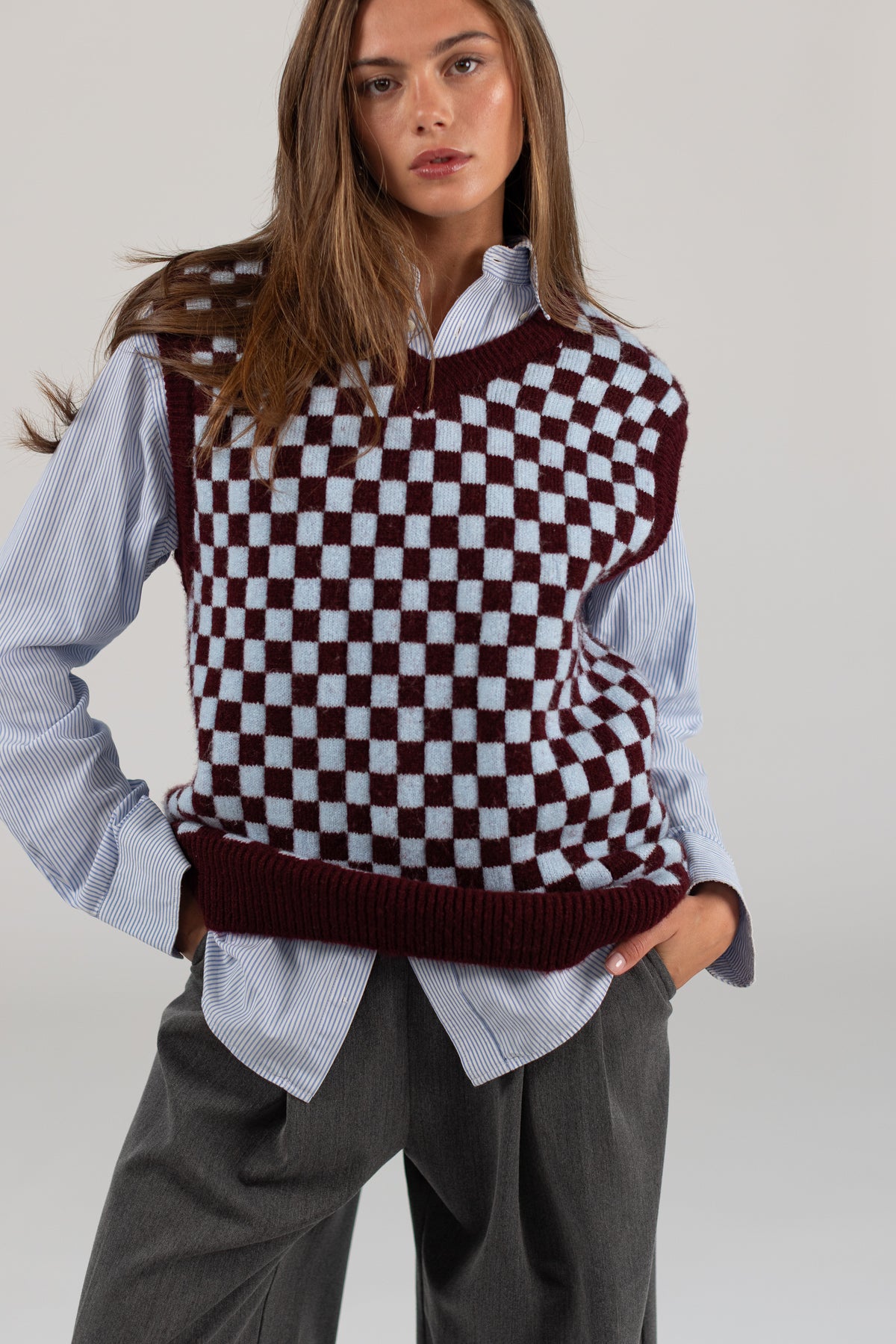 Knit Vest Ziggy Burgundy Check