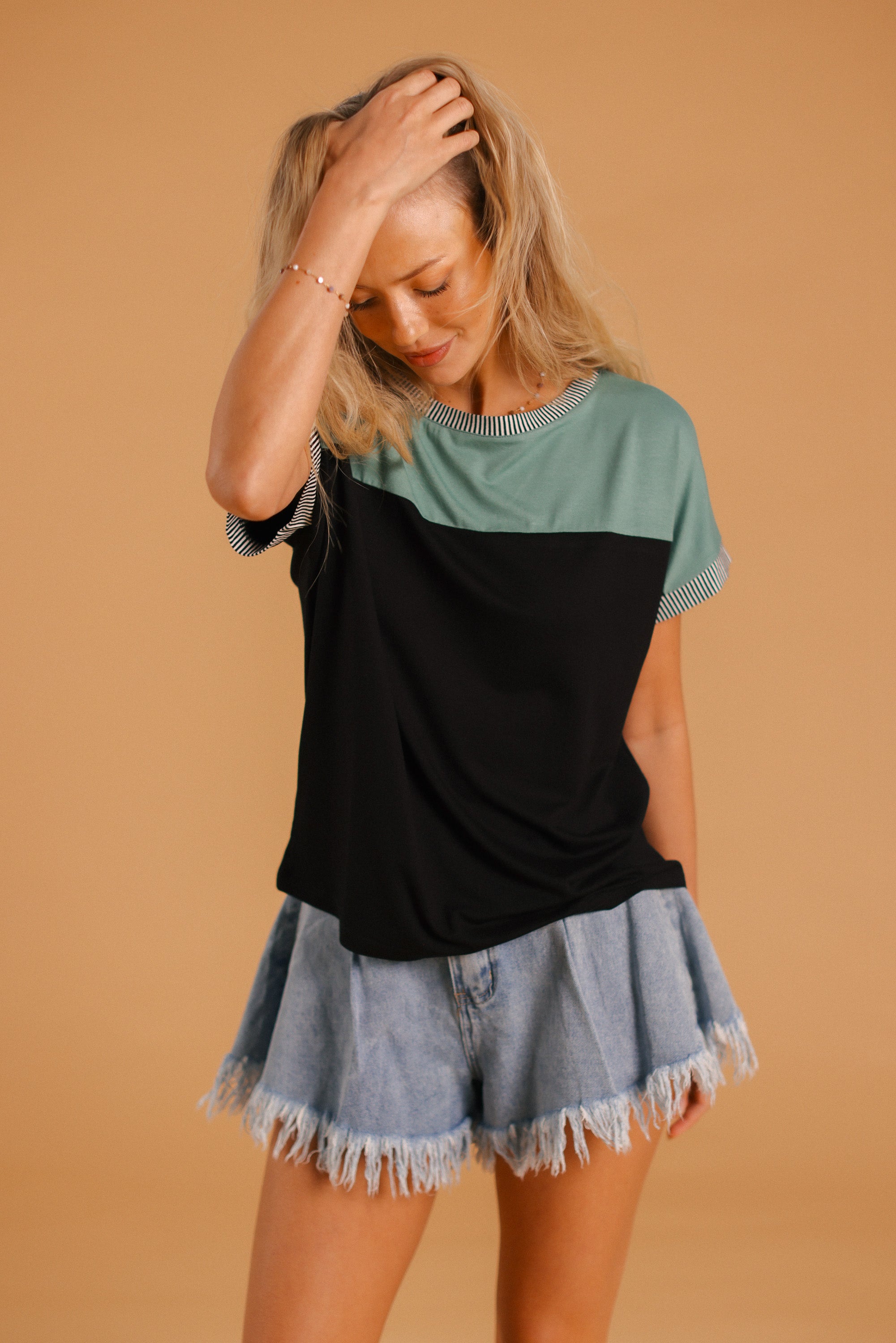 Top Squares Black Teal