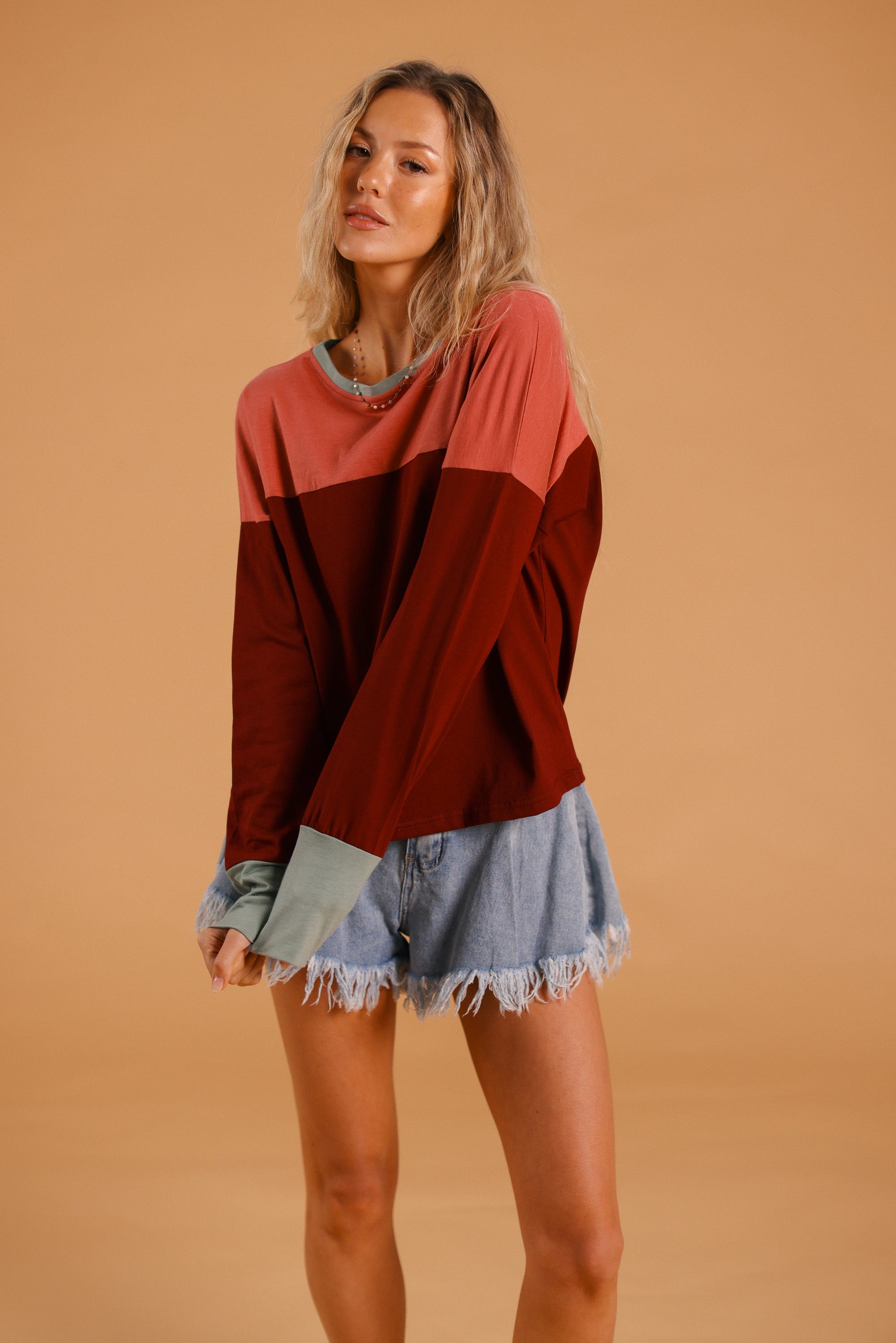Top Dalianne Burgundy