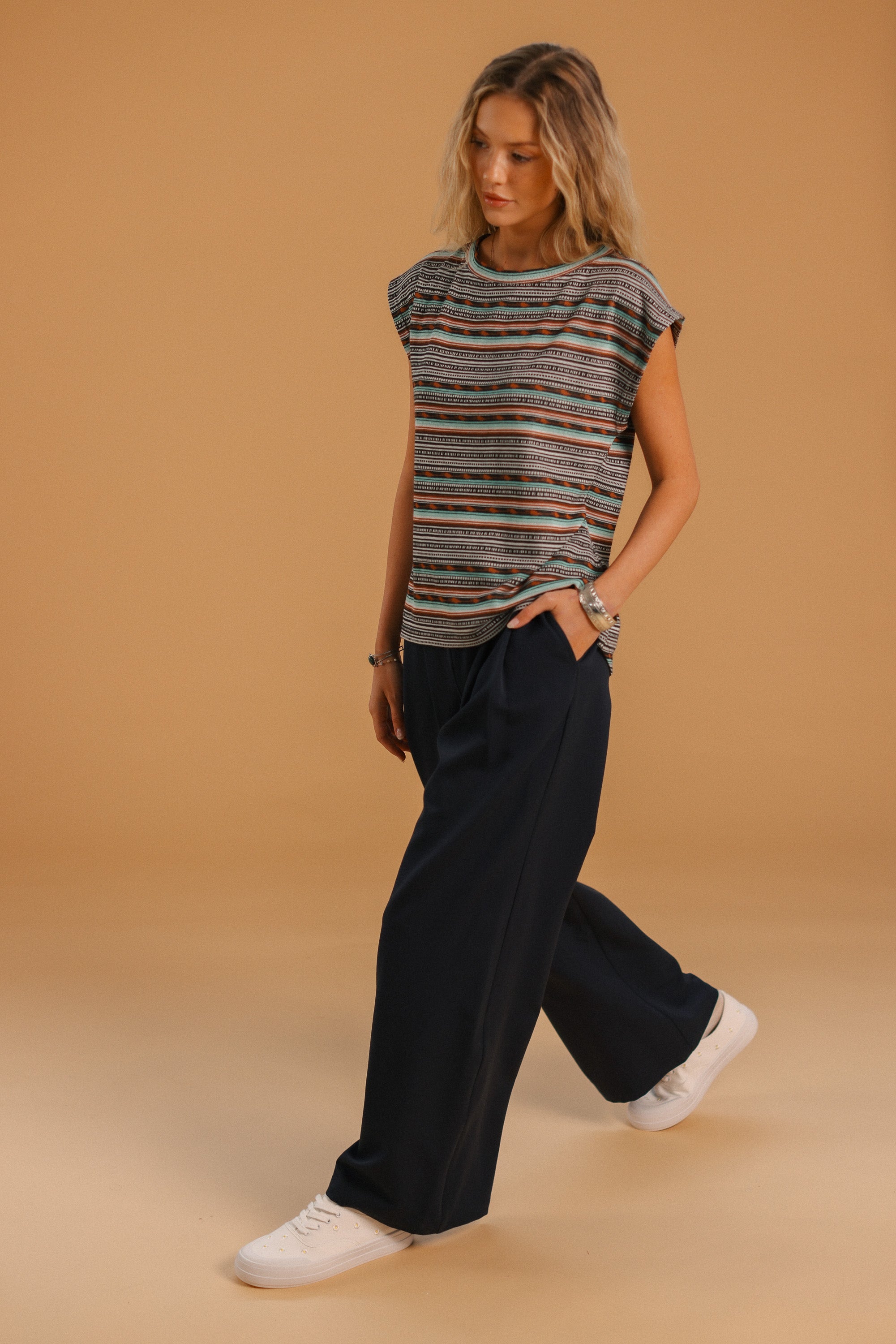 Top Aria Aztec