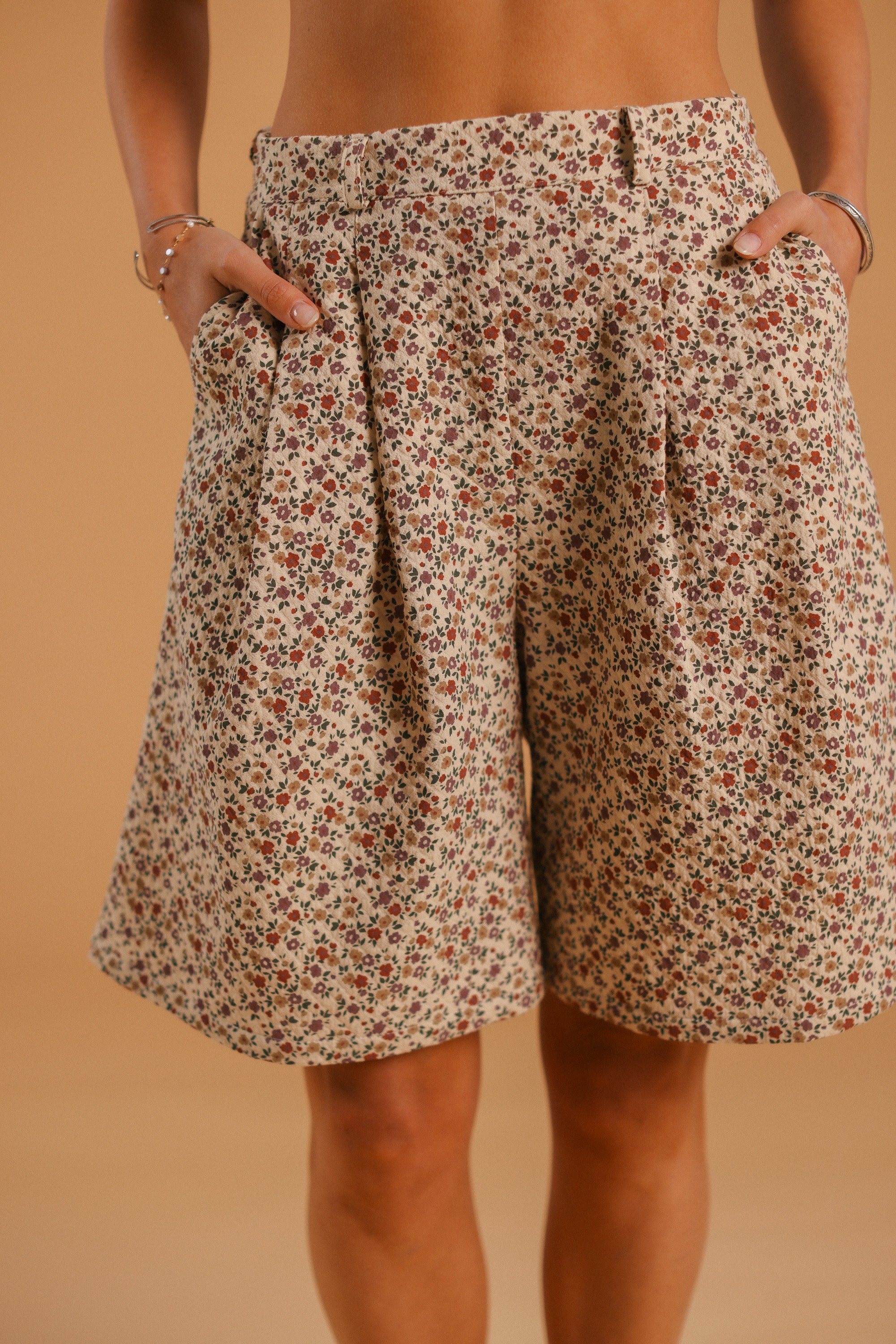 Bermuda Bondi Cream Floral