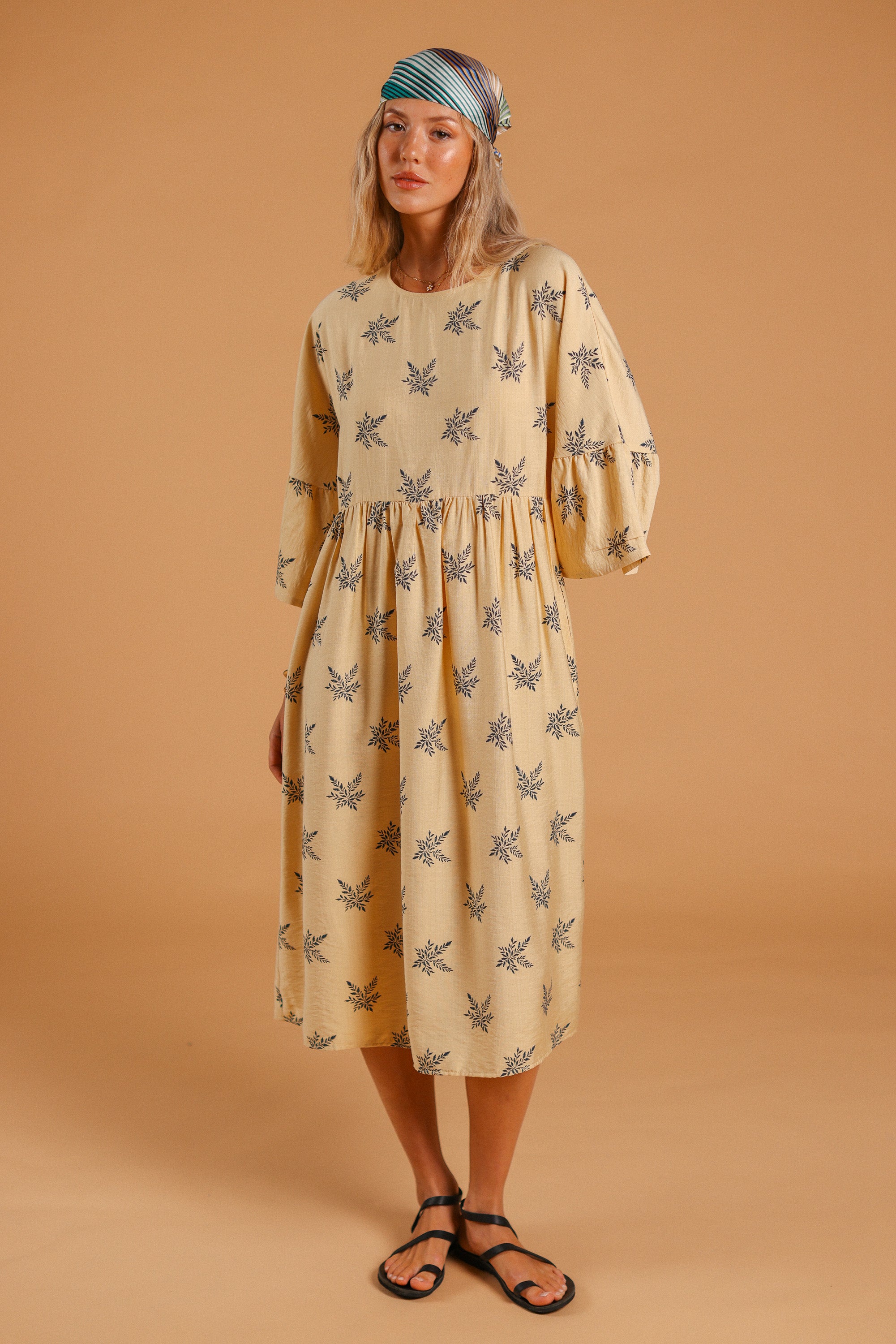 Dress Marvina Dusty Yellow