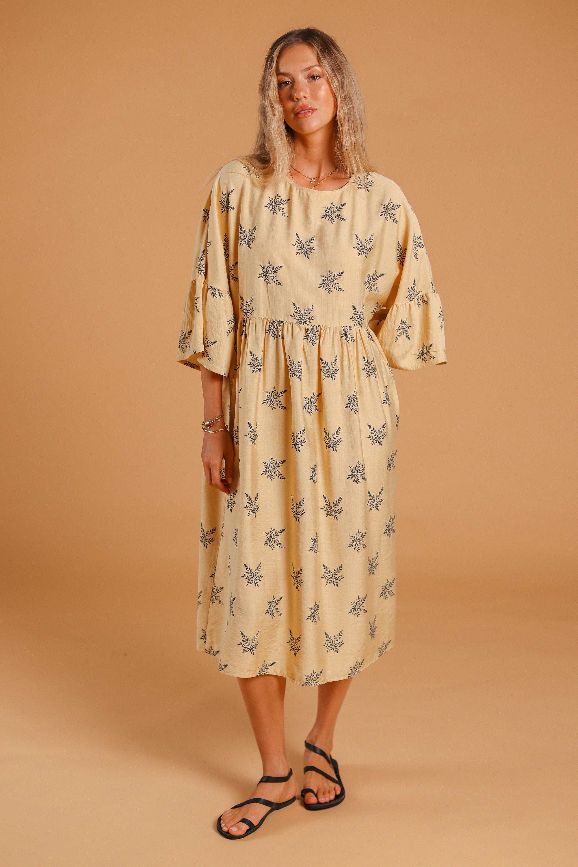 Dress Marvina Dusty Yellow