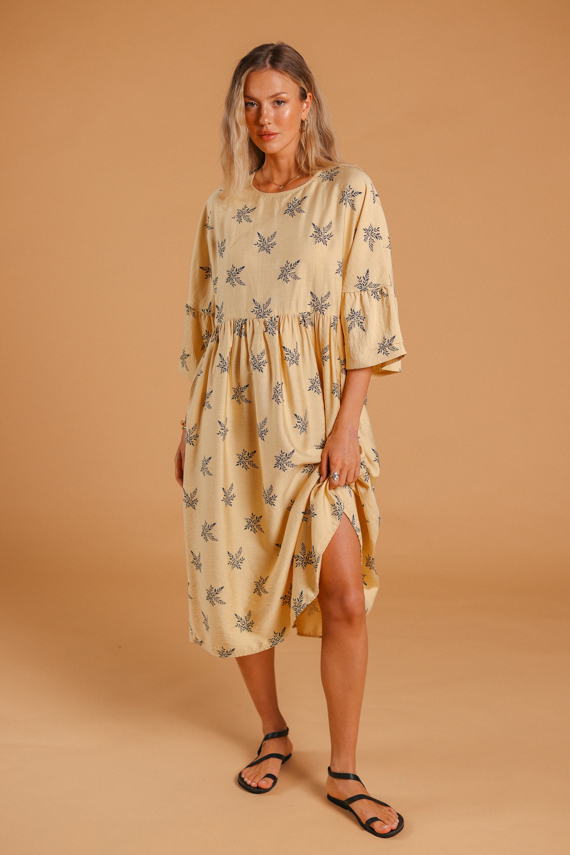 Dress Marvina Dusty Yellow