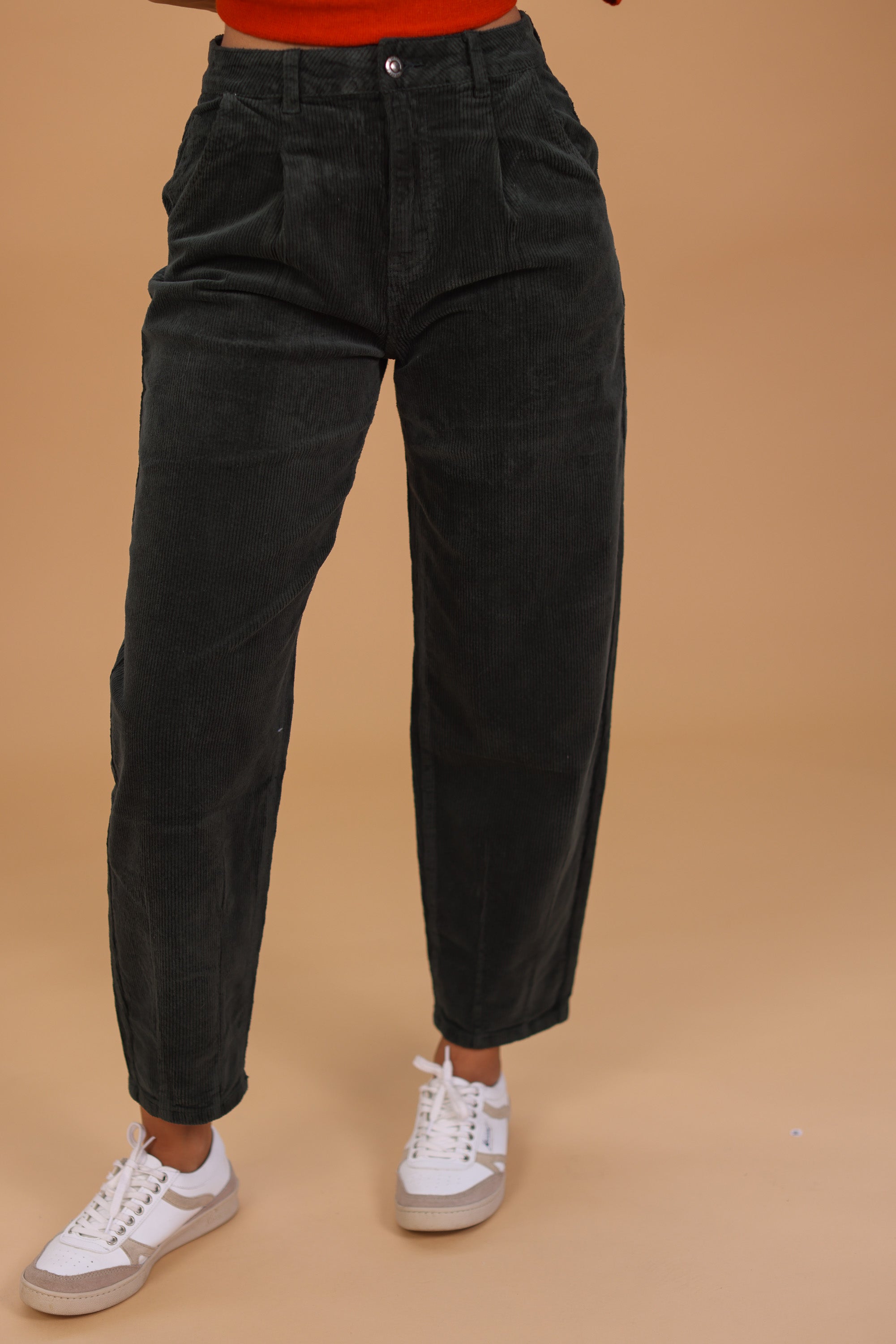 Hose Nio Dunkelgrünem