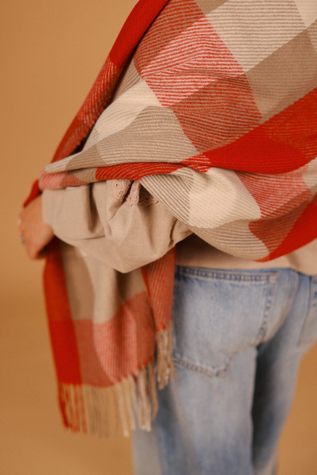 Scarf Leina Red & Beige