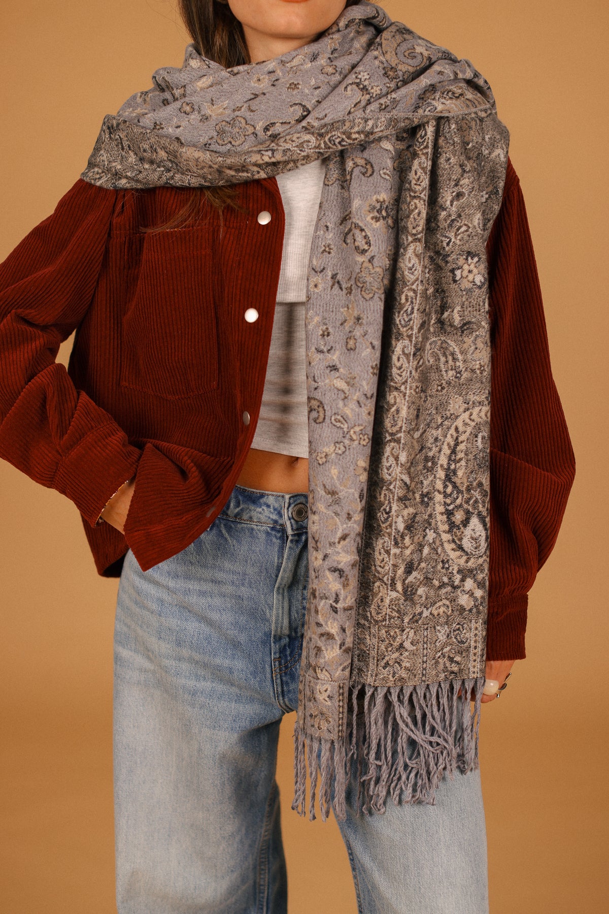 Scarf Salem Grey