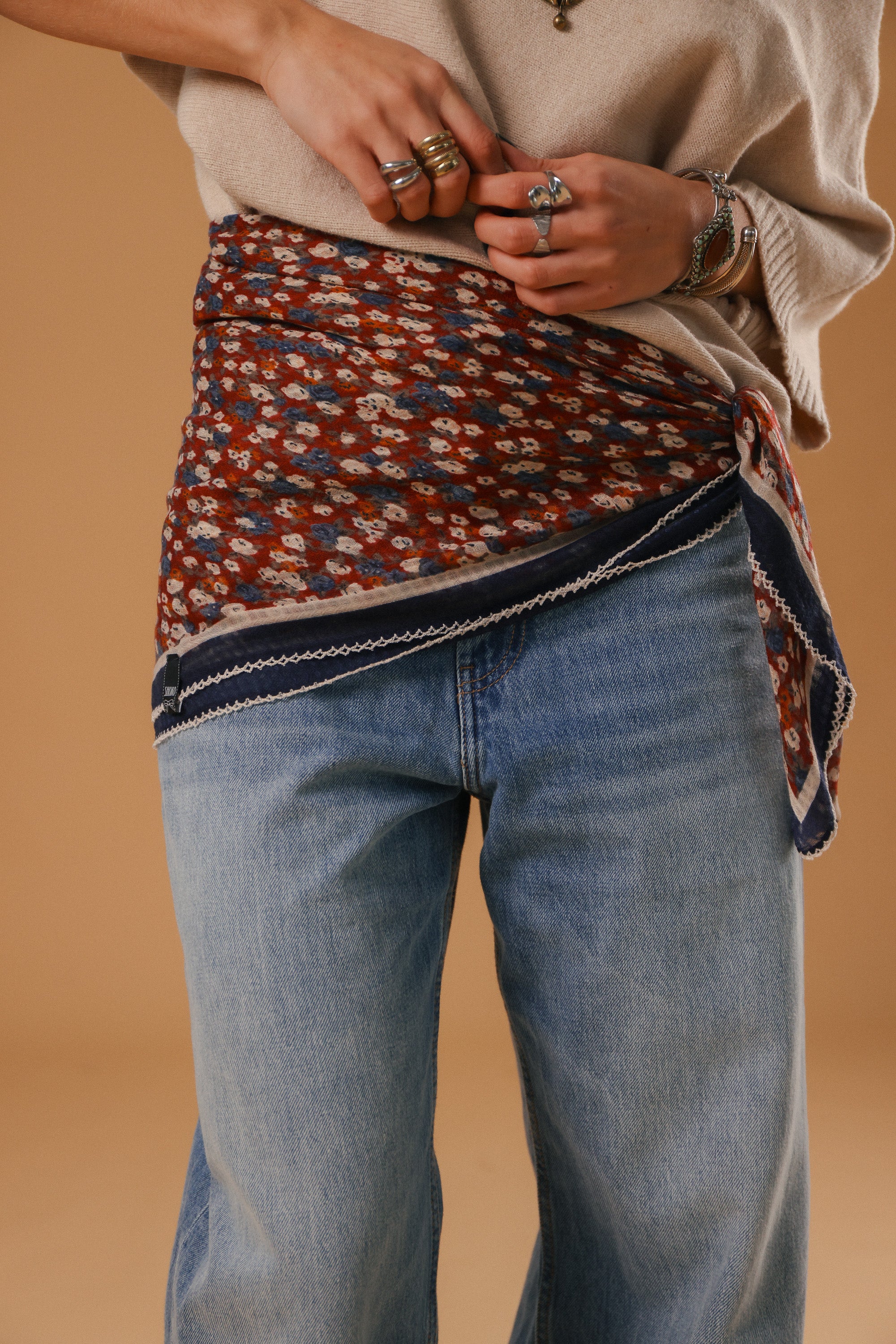 Shawl Whispering Lace Burgundy