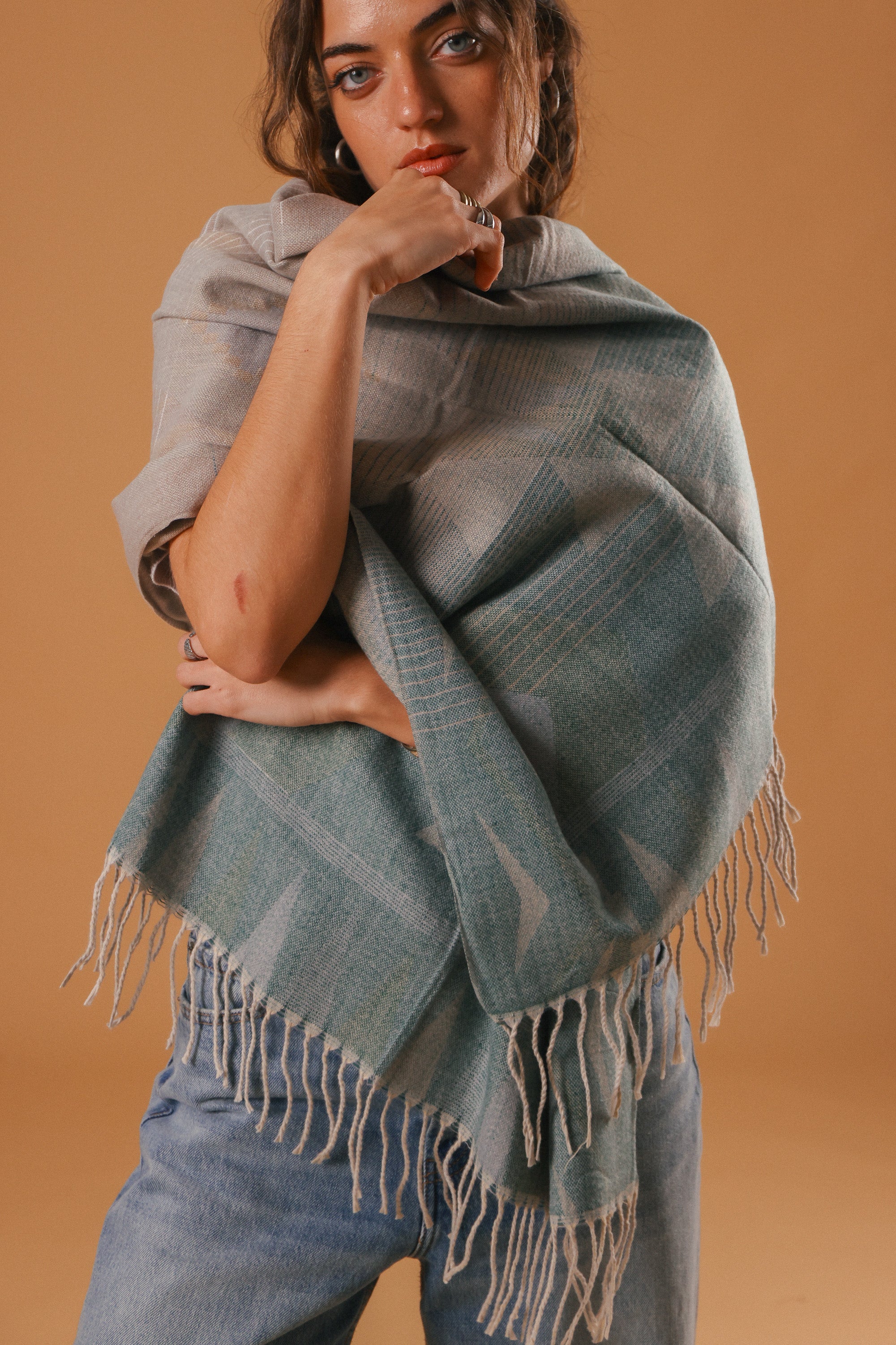 Scarf Auravine Green-Beige