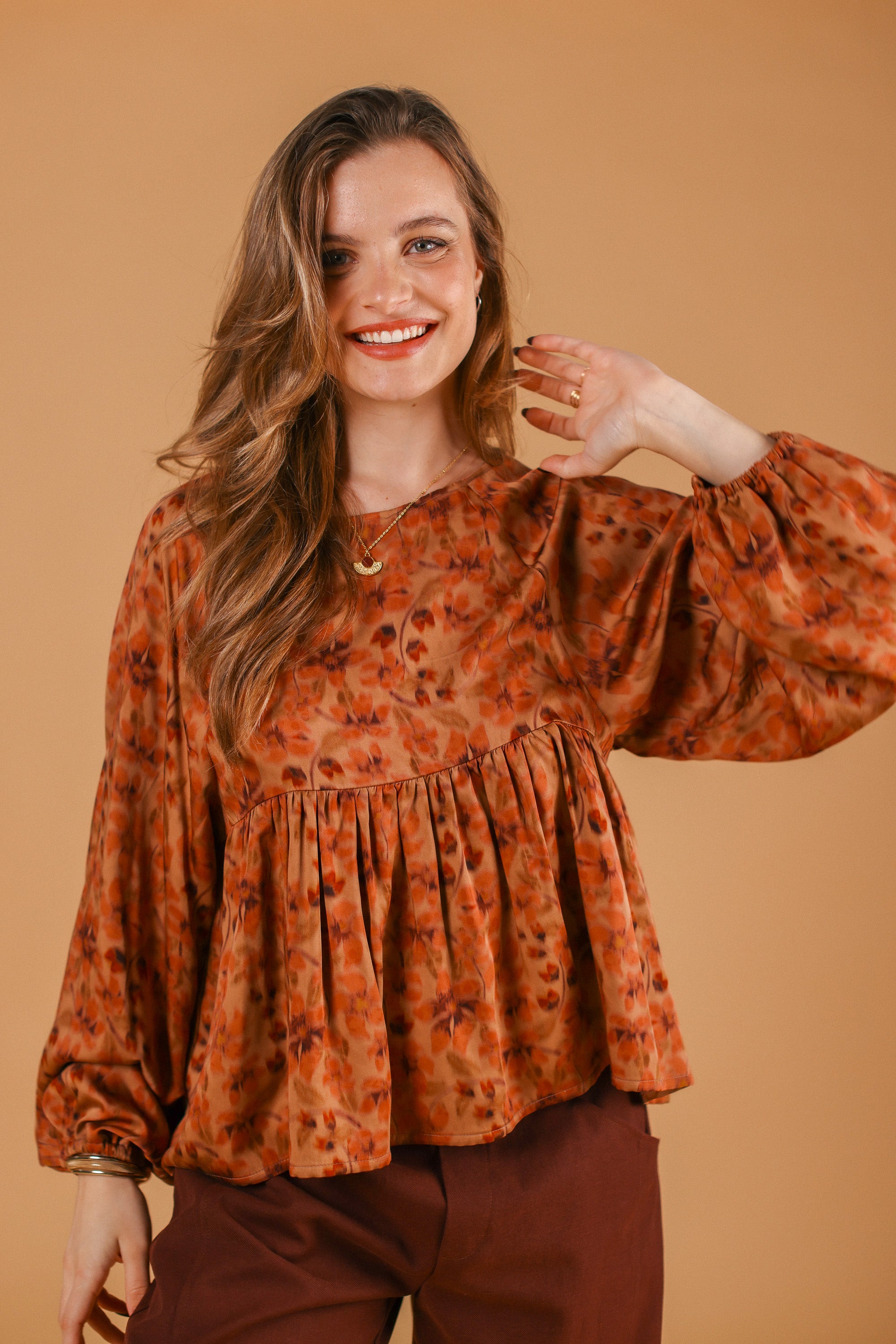 Top Rae Terracotta flowers