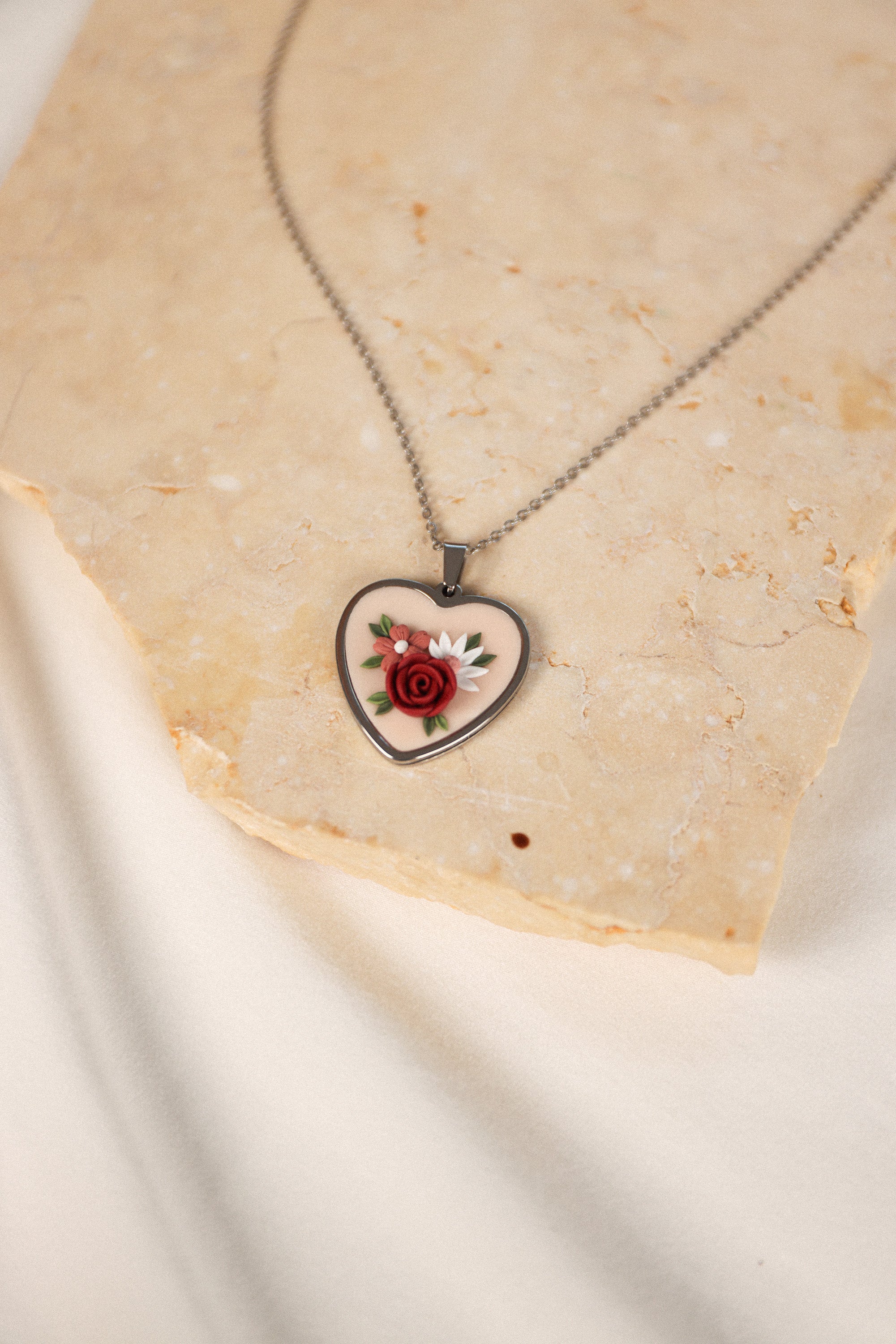 Necklace Hearts and Roses