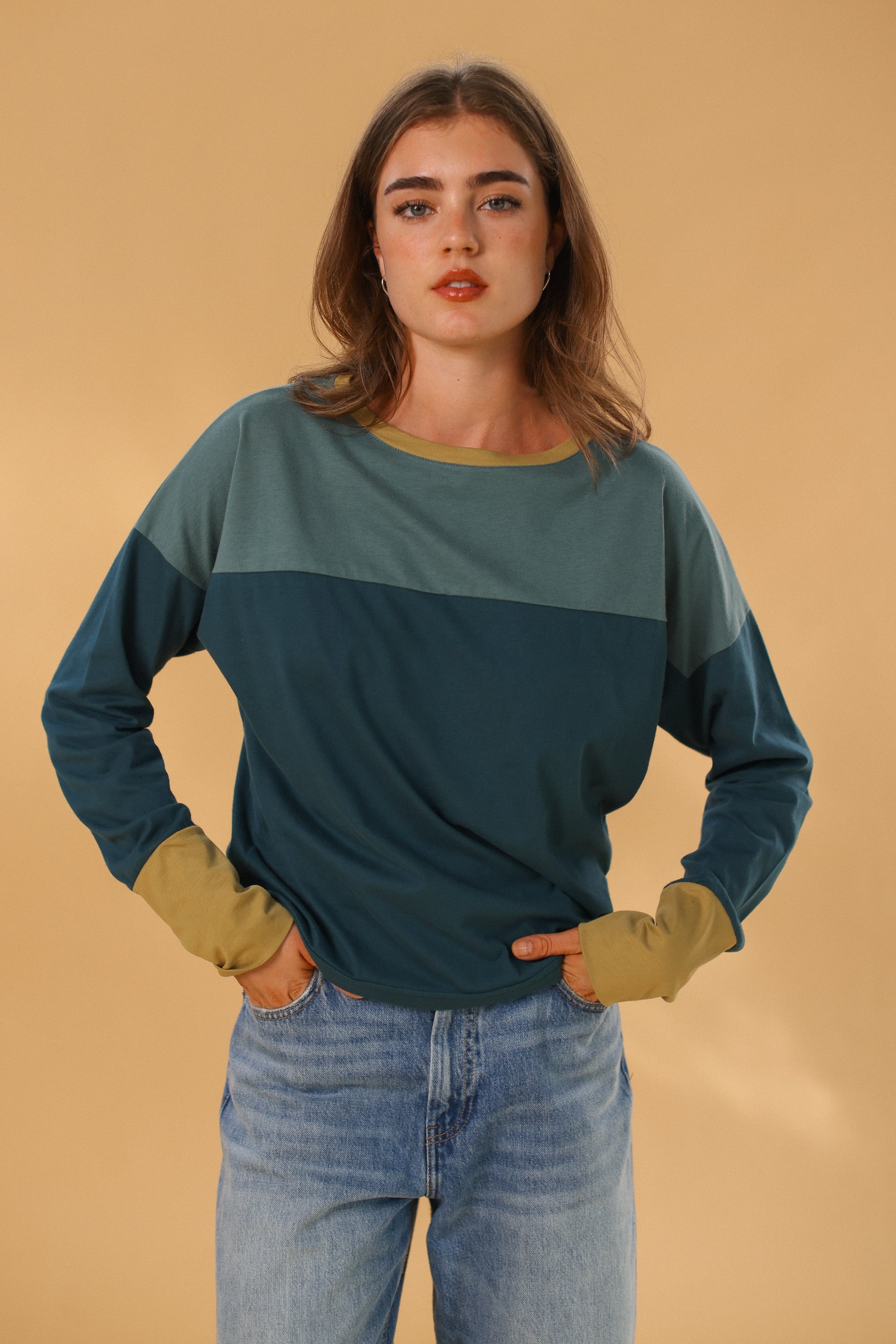 Top Dalianne Sage Green