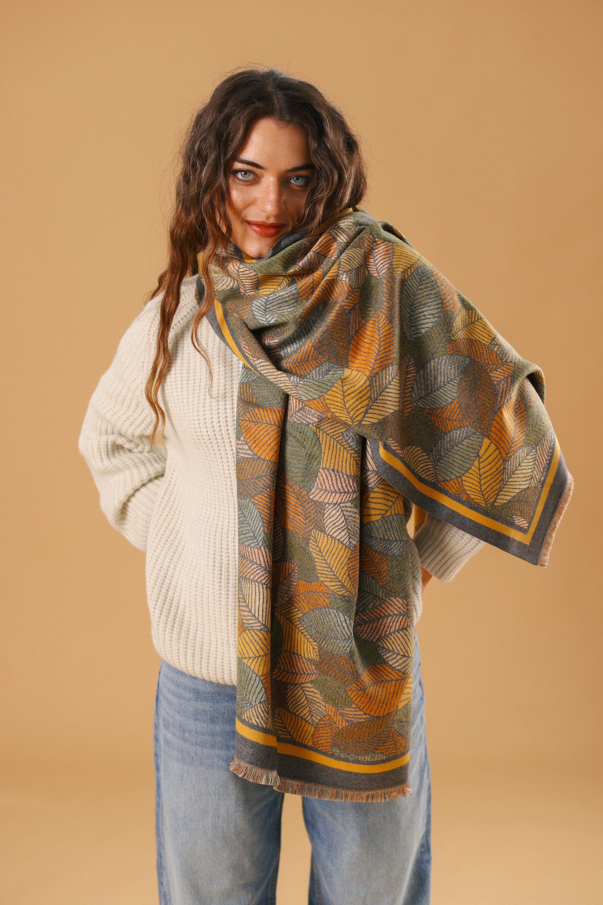 Scarf Autumn Leaves Grey-Green