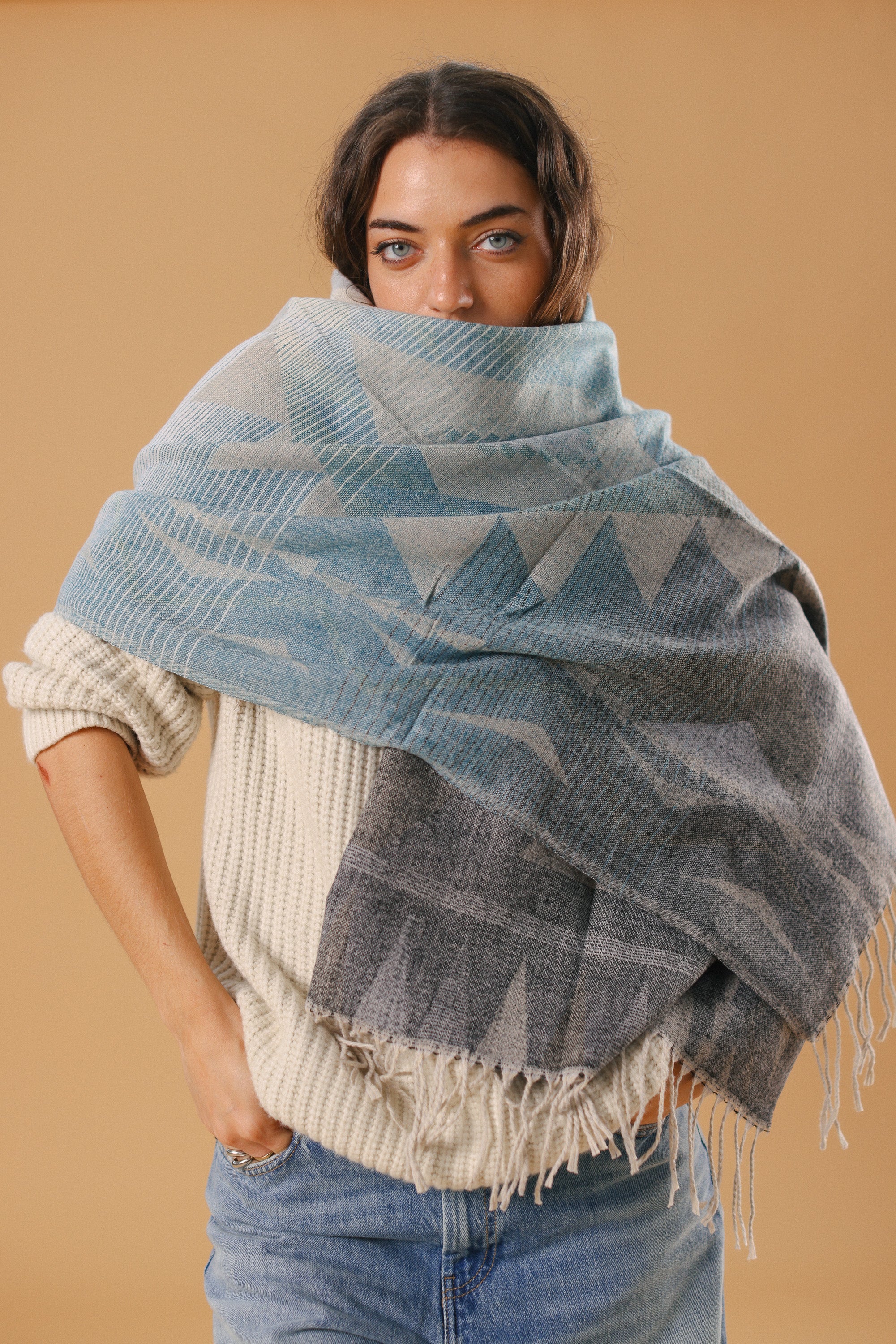 Scarf Auravine Petrol Grey