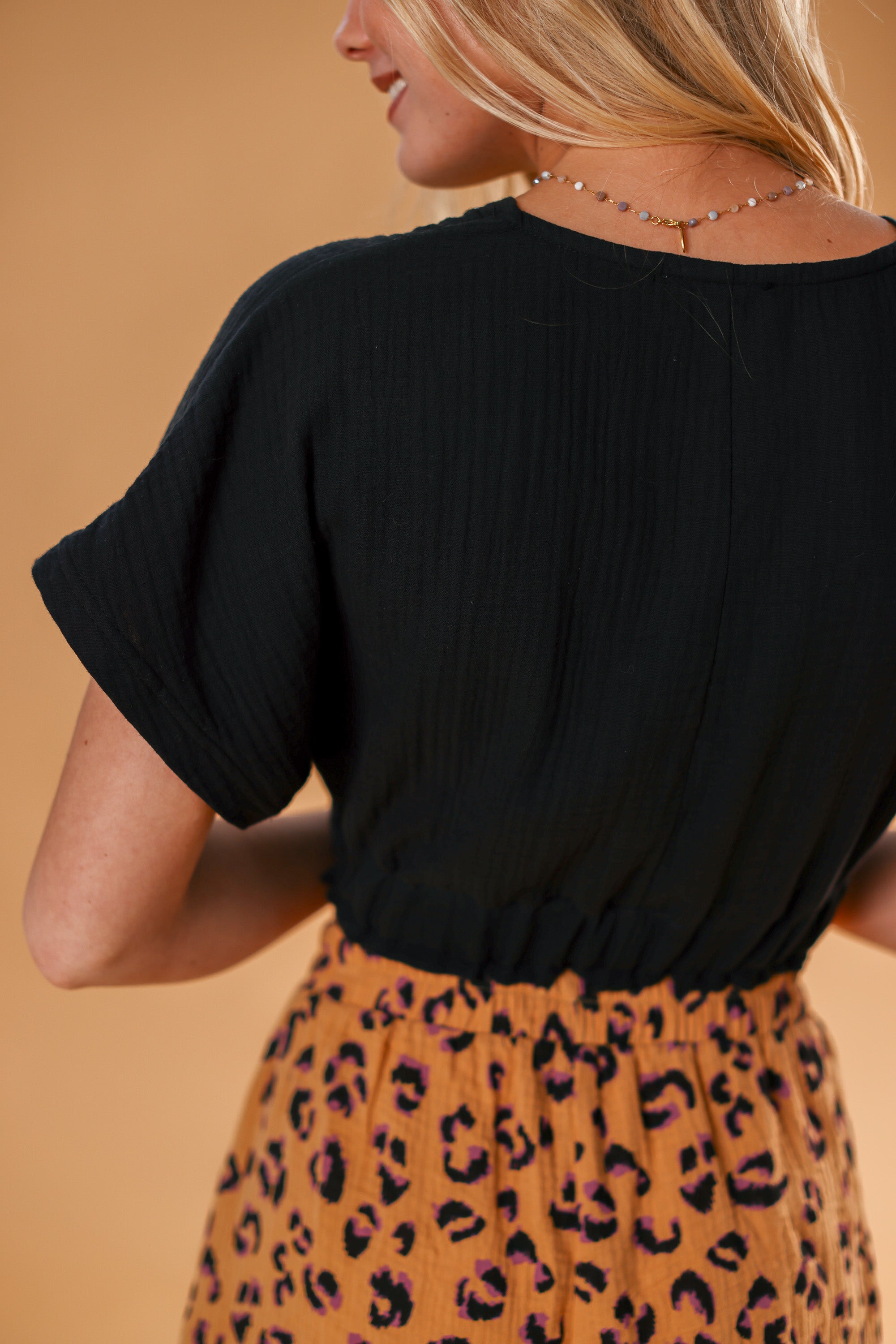 Top Elara Black