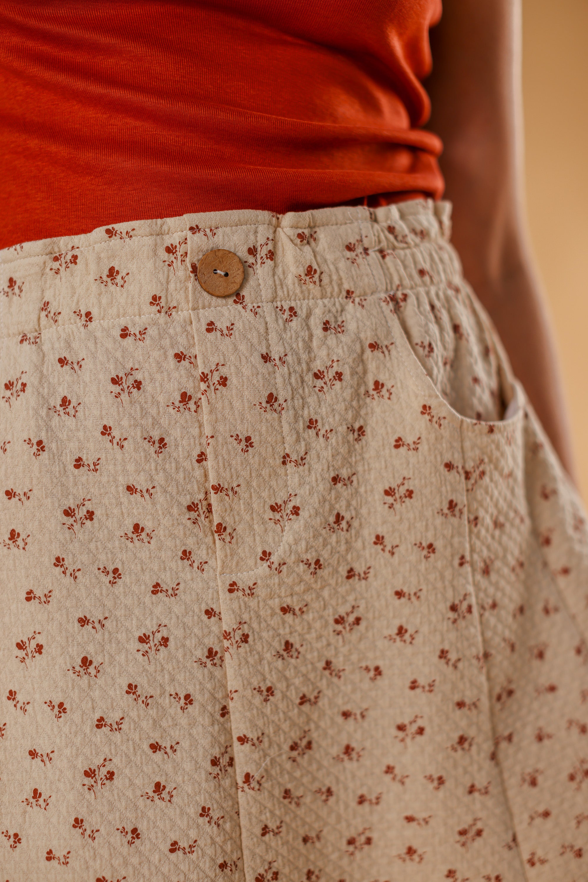 Skirt Zupe Cream Blossoms