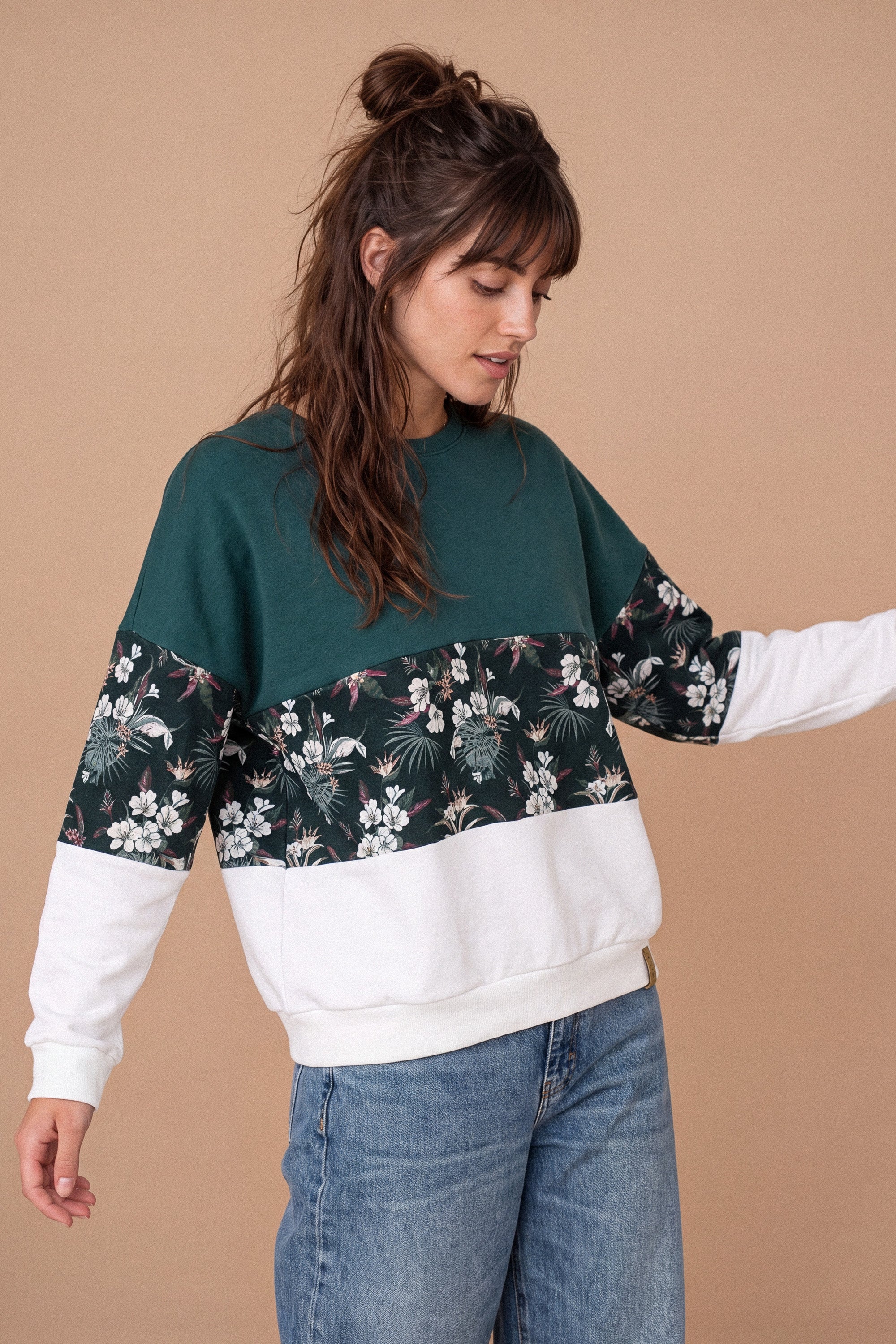 Sweater Mia winter flowers