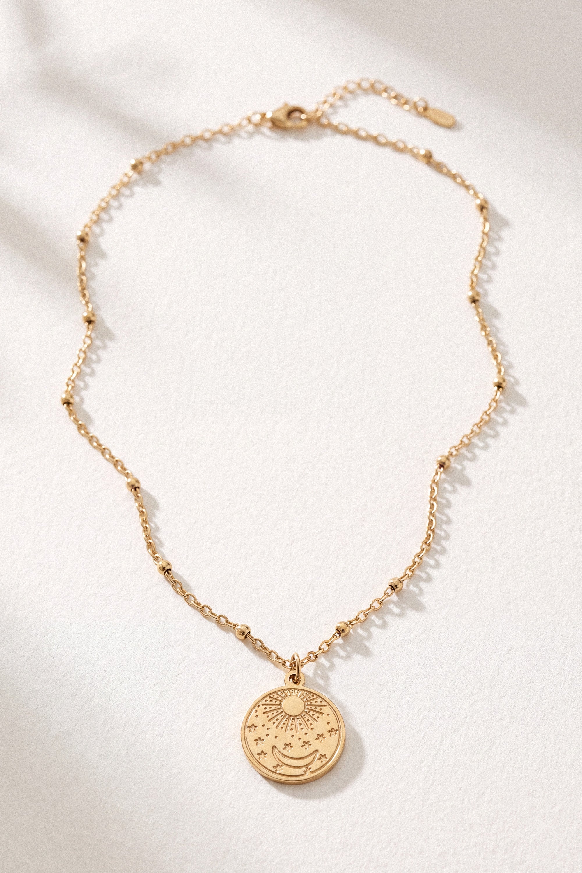 Necklace Day & Night