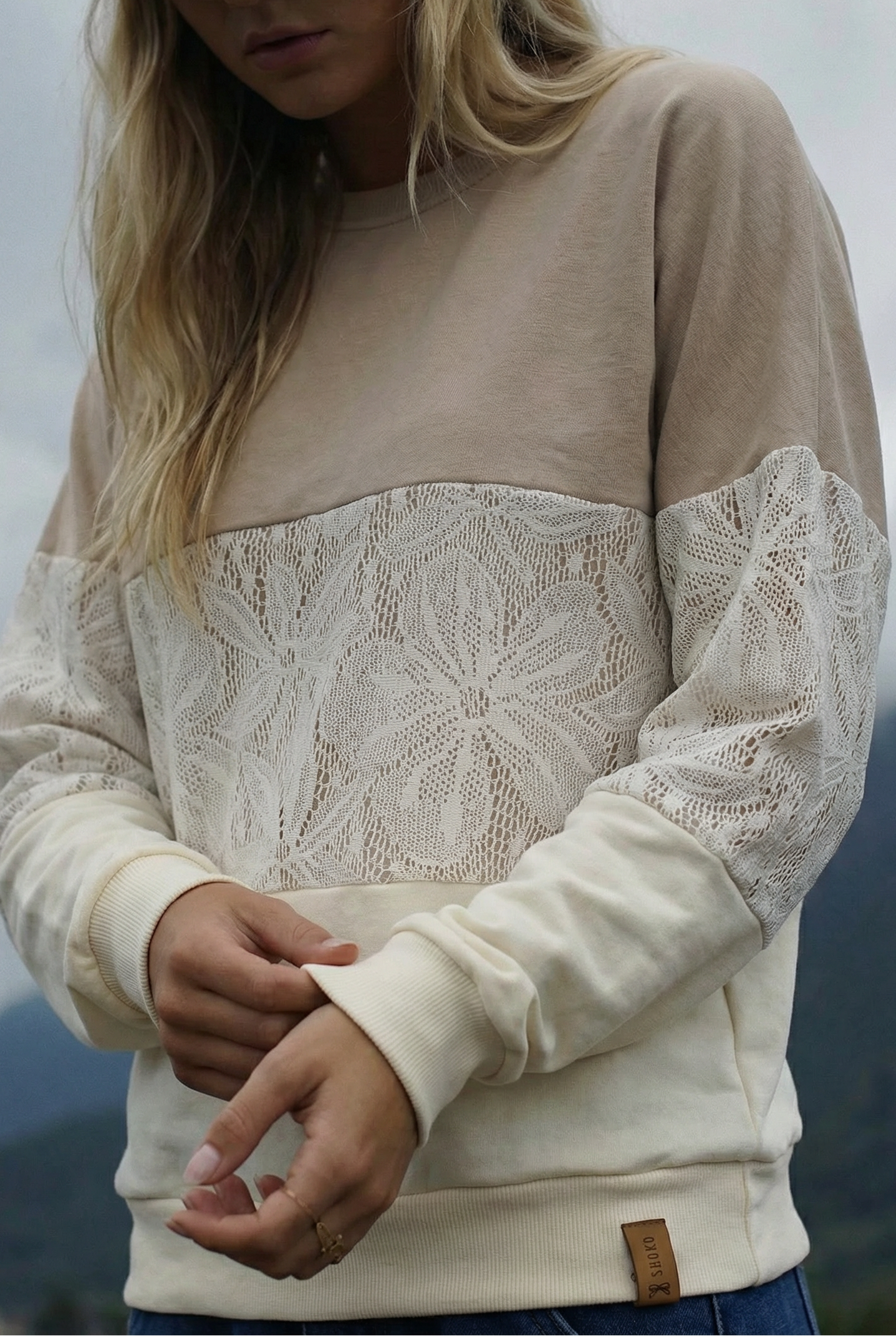 Pullover Mia Mokka Spitze