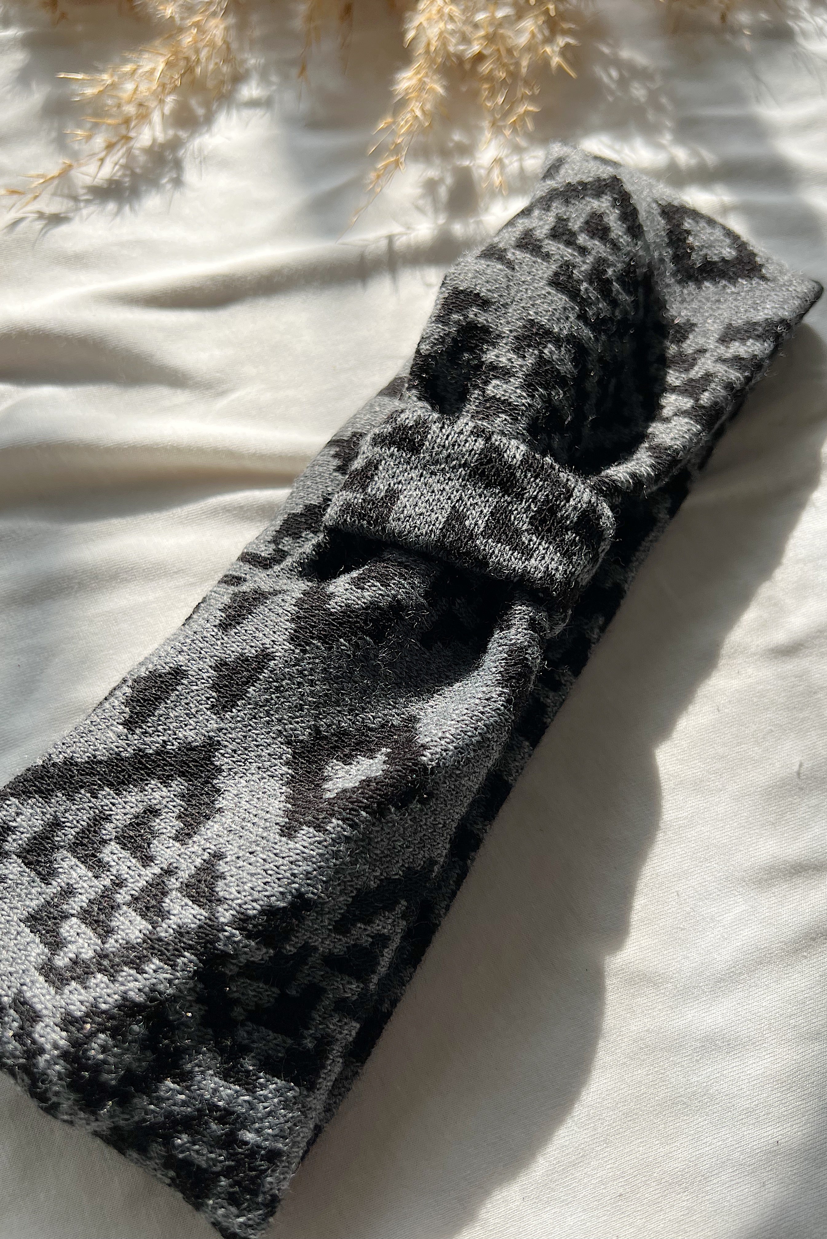 Headband Grey Aztec Grey