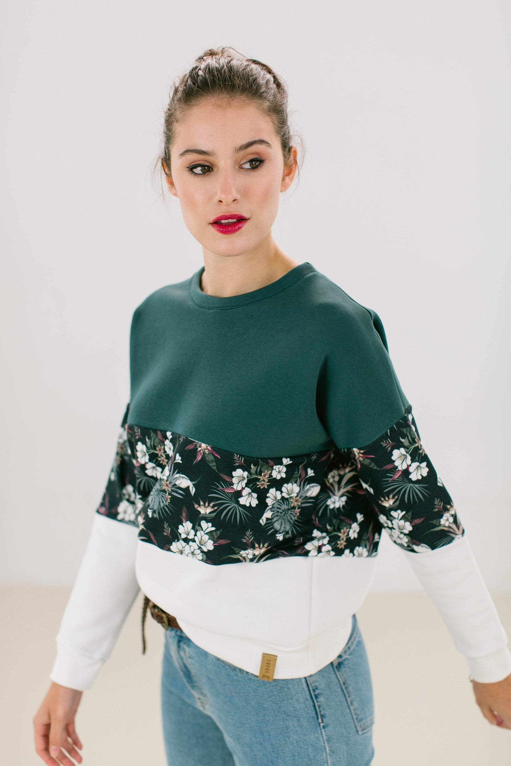 Sweater Mia winter flowers