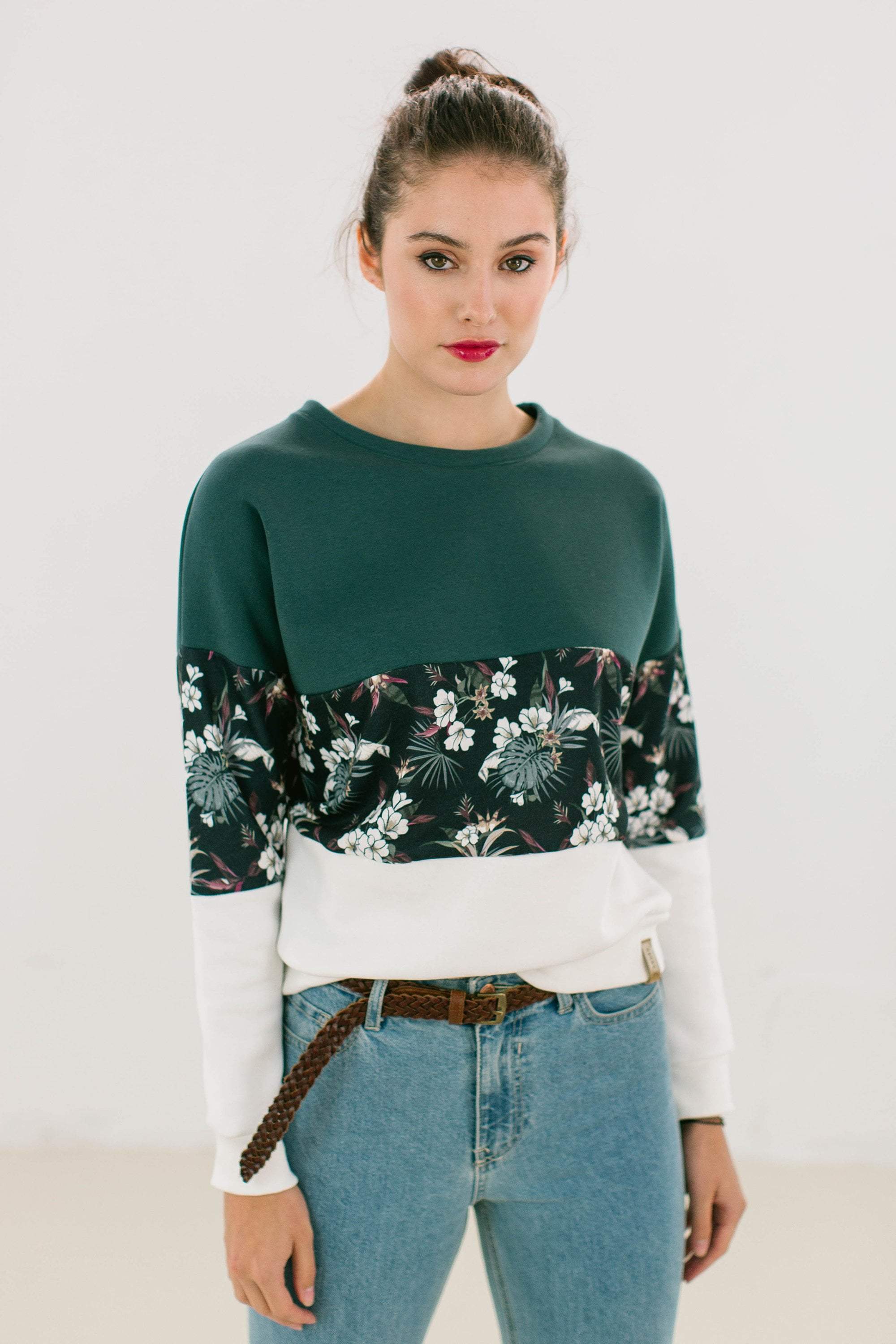 Sweater Mia winter flowers
