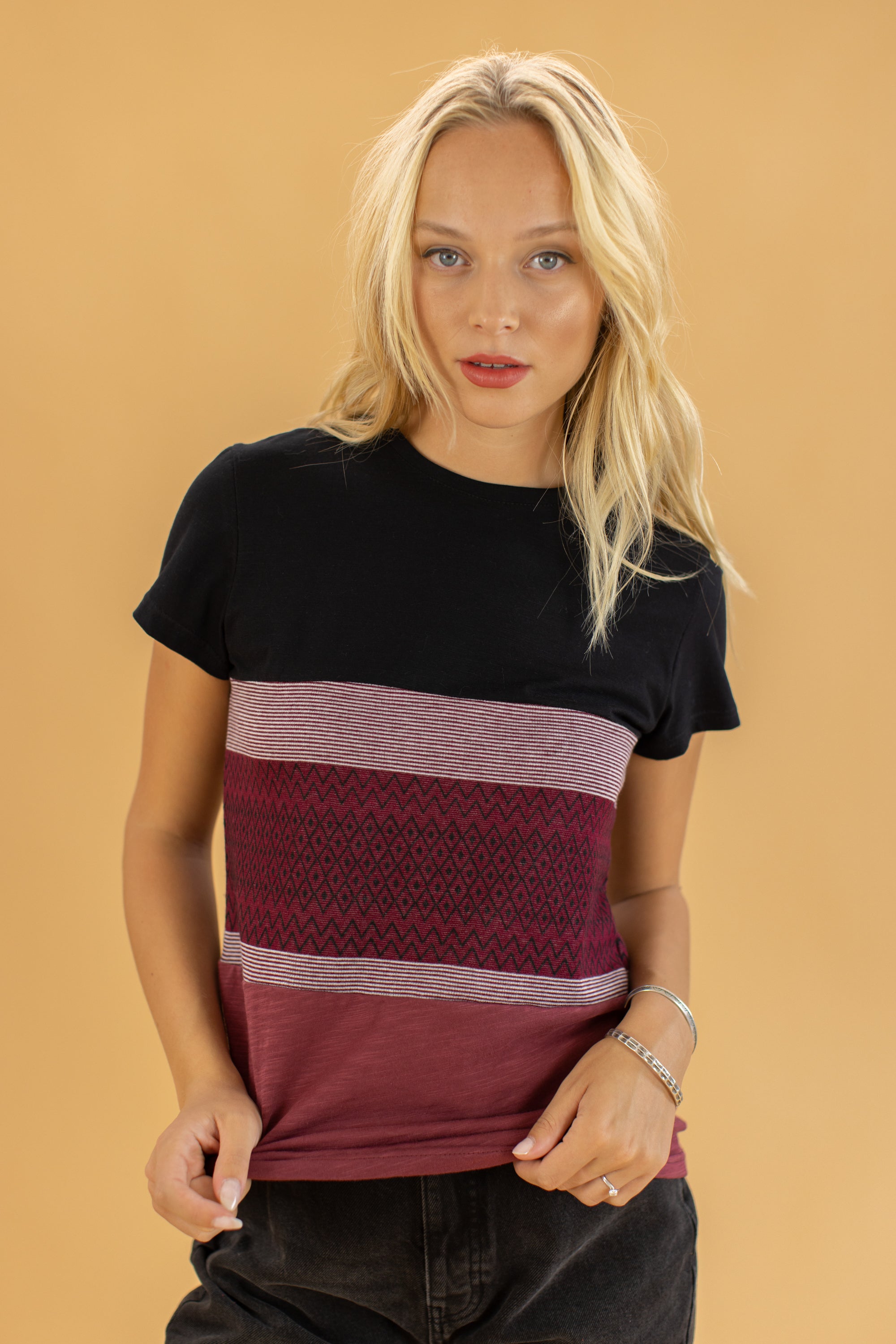 Top Mia Aztec Rasberry