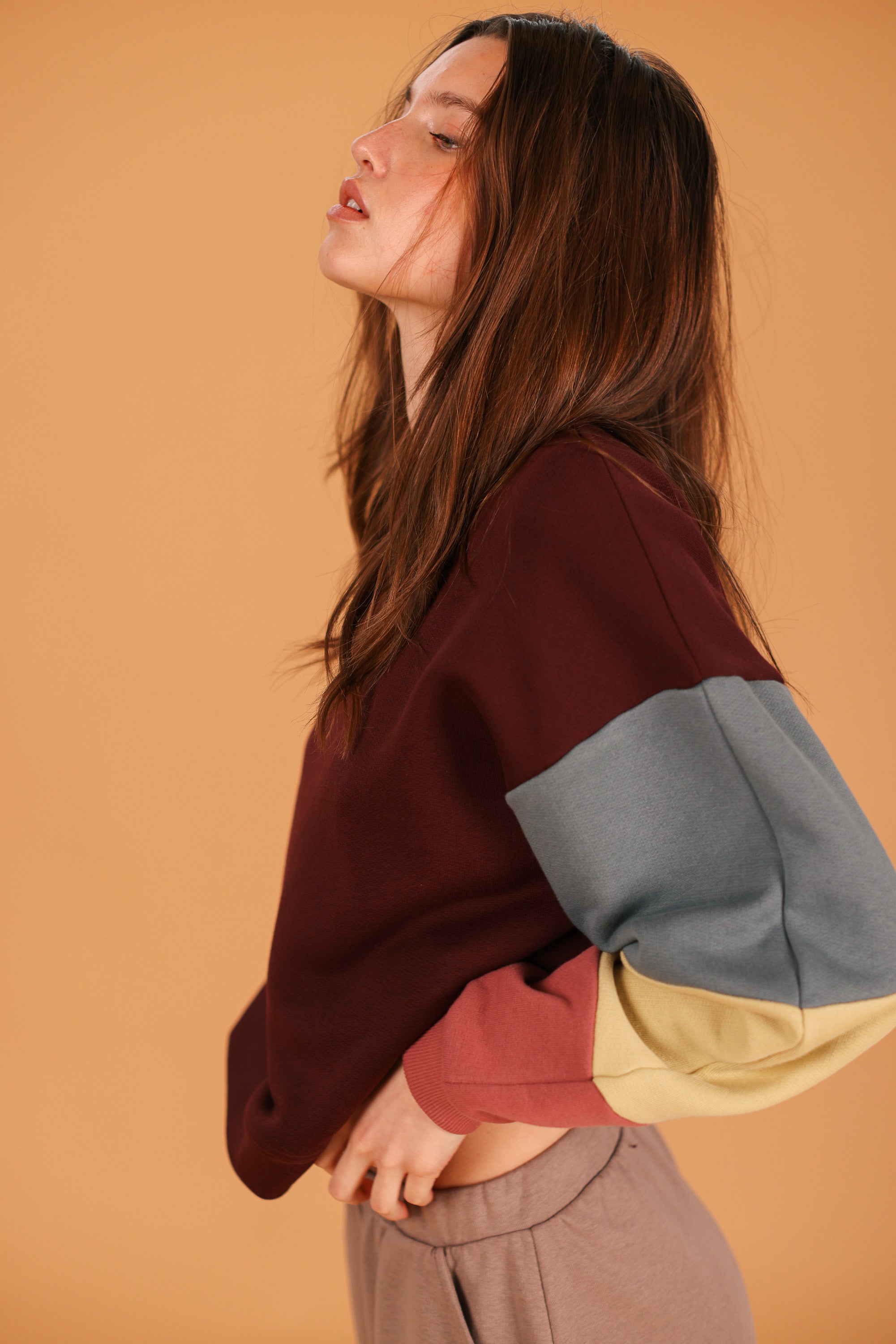 Sweater Happy In Purple