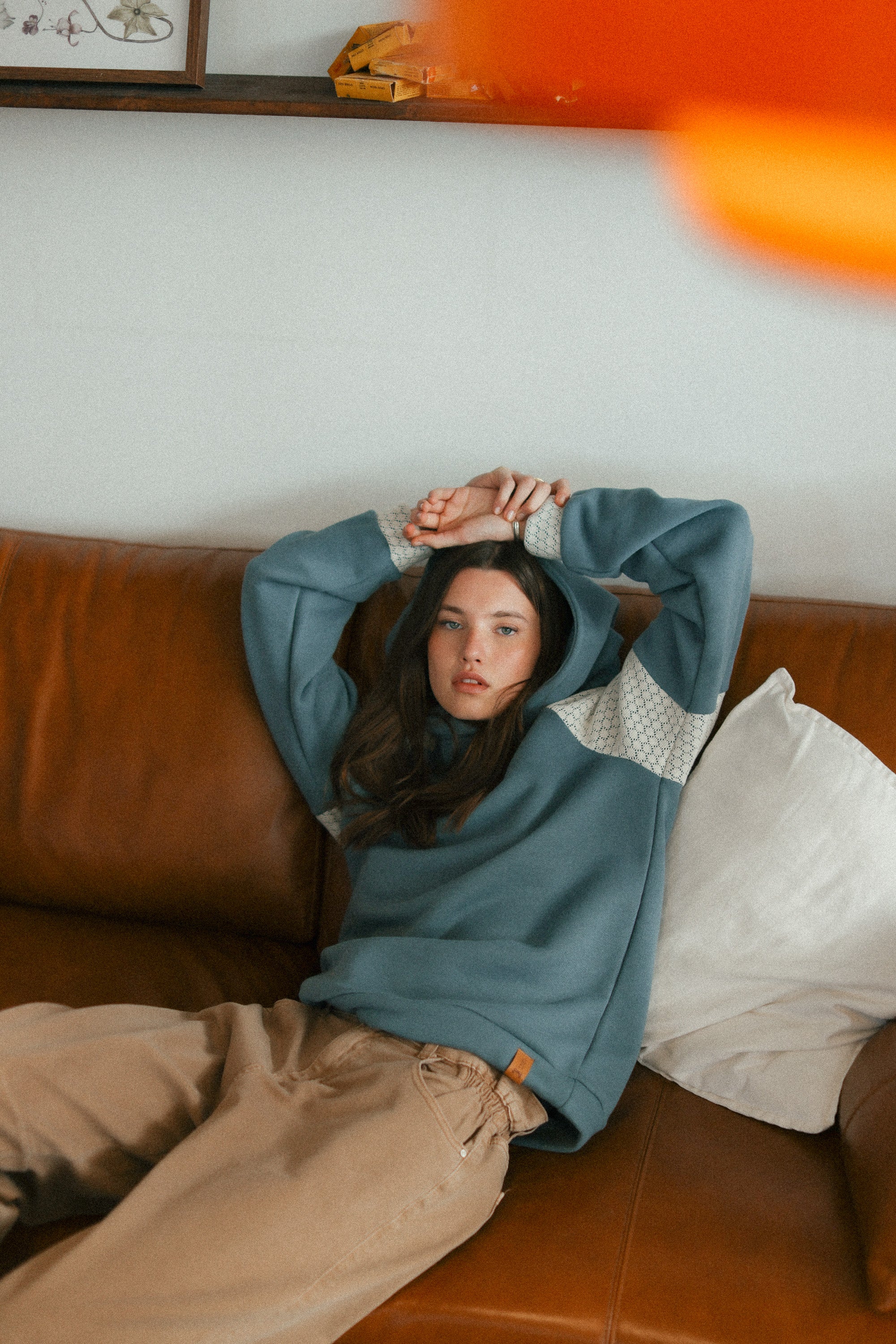 Hoodie Meyra Teal Lace