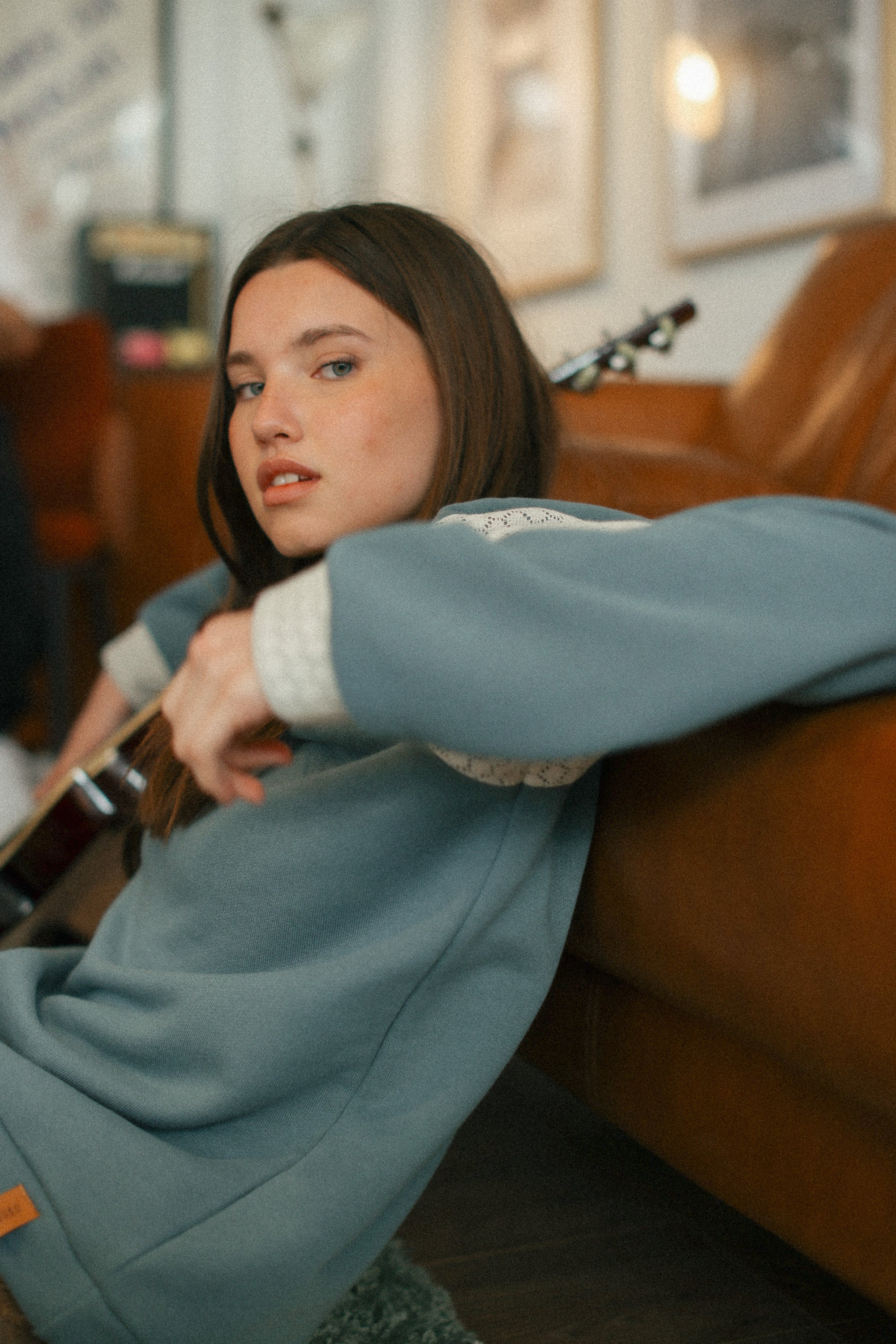 Hoodie Meyra Teal Lace