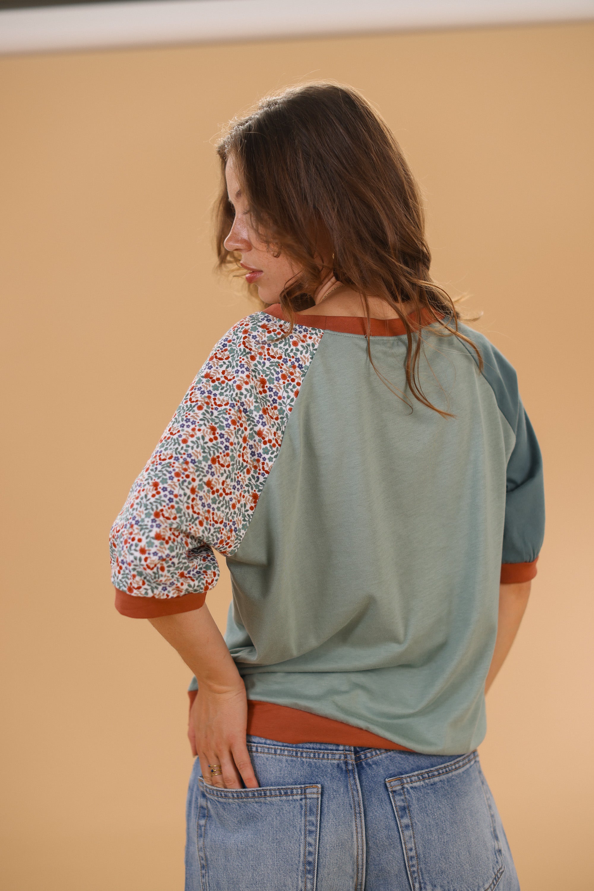 Top Emory Mint Floral