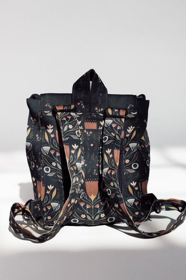 Rucksack Nephele Lilien