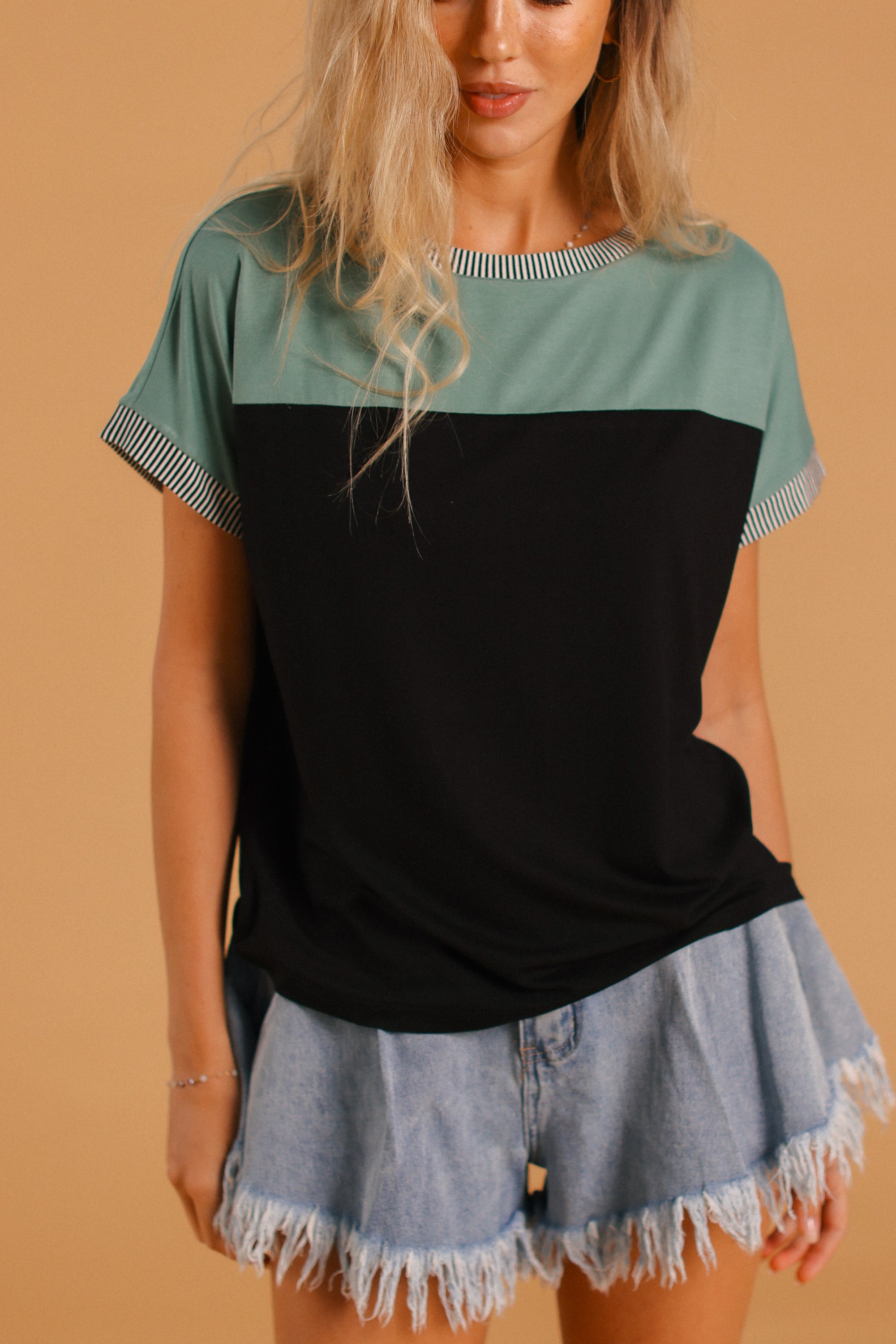 Top Squares Black Teal