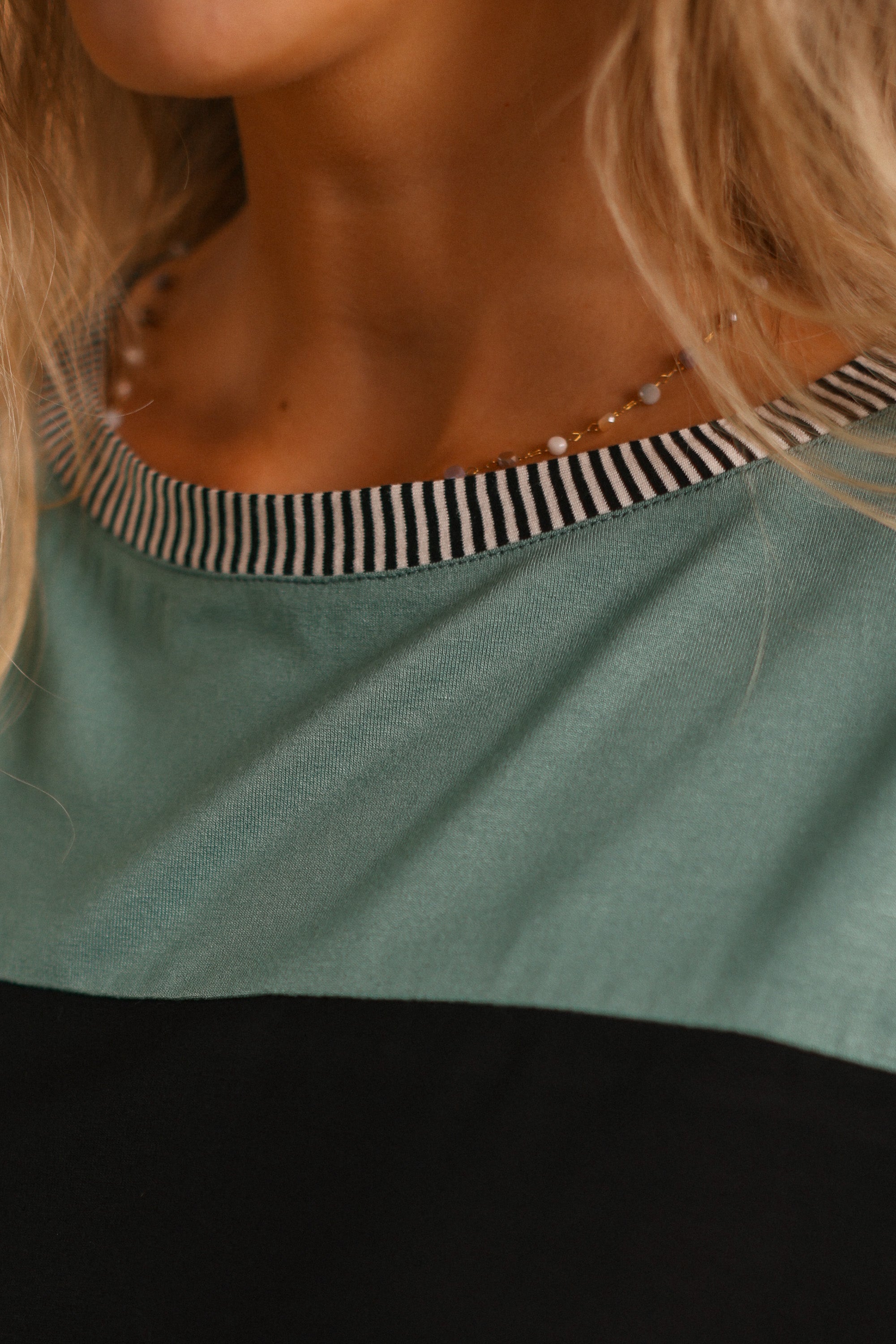Top Squares Black Teal