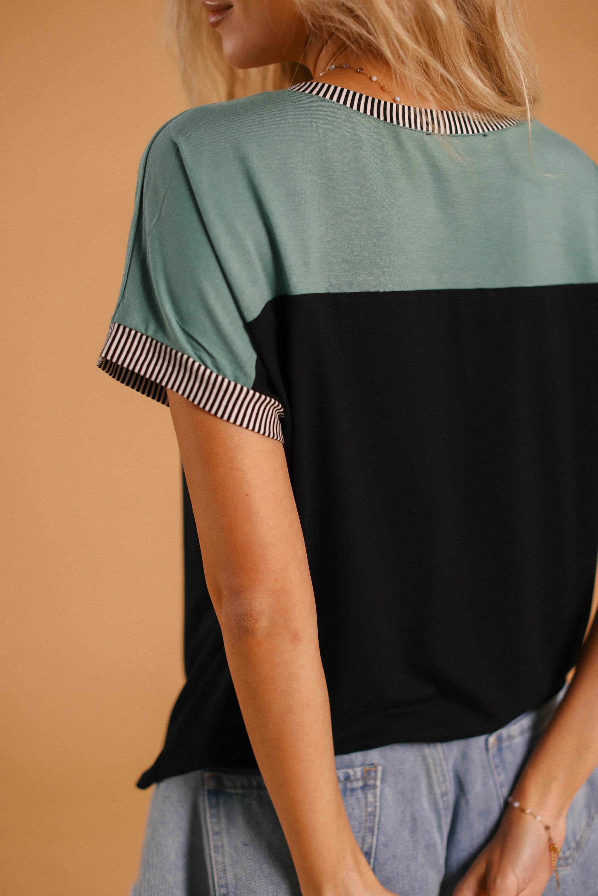 Top Squares Black Teal