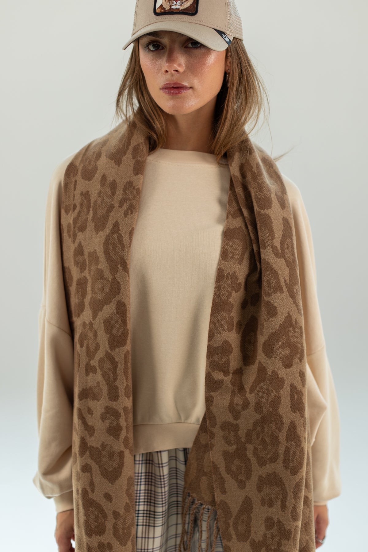 Scarf Yuna Taupe Leo