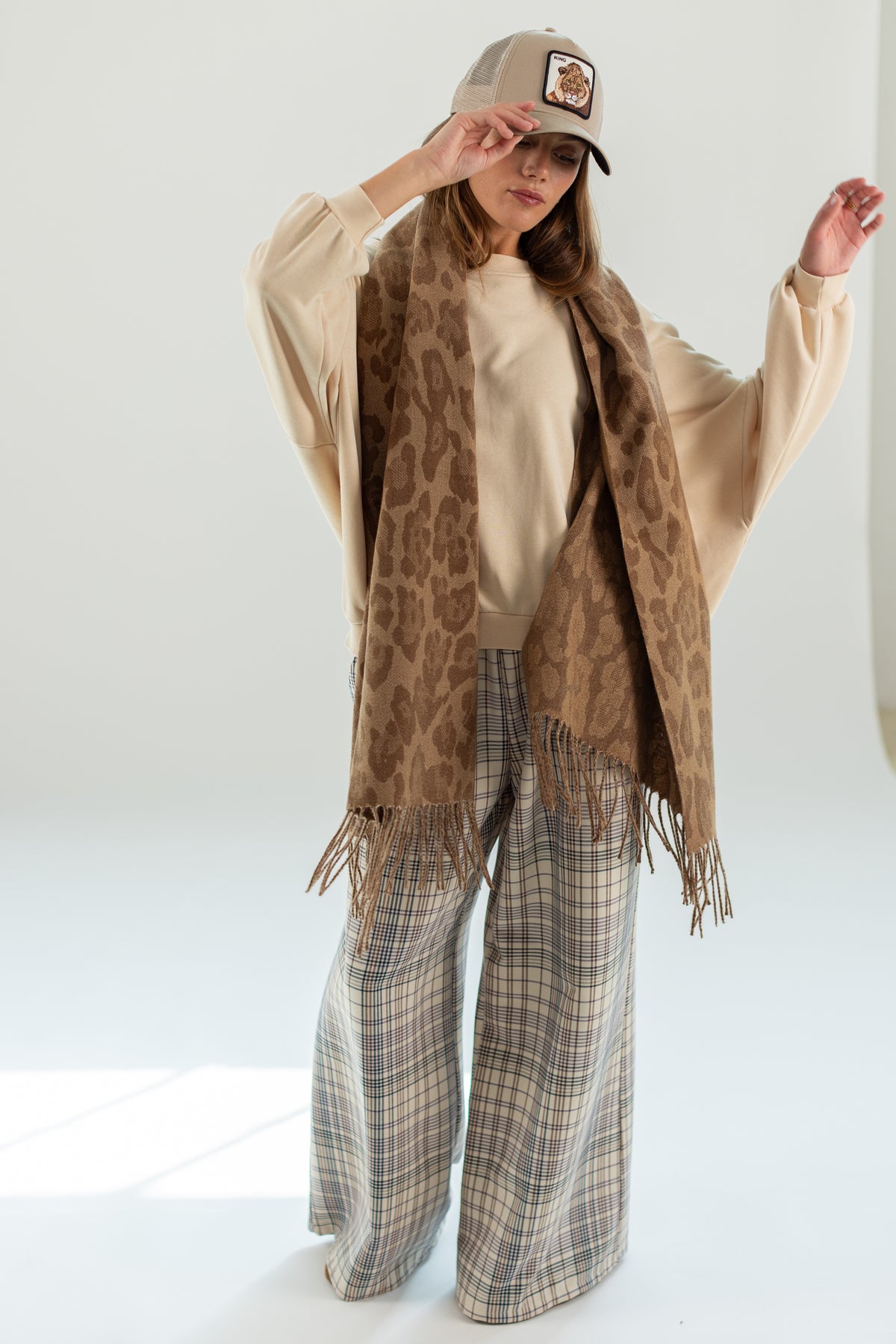 Scarf Yuna Taupe Leo
