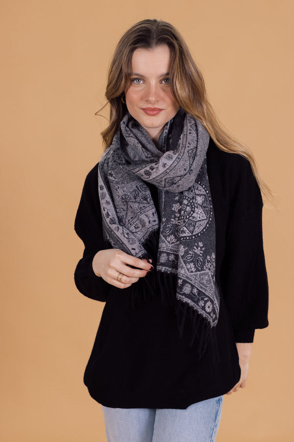 Scarf Nuri Black