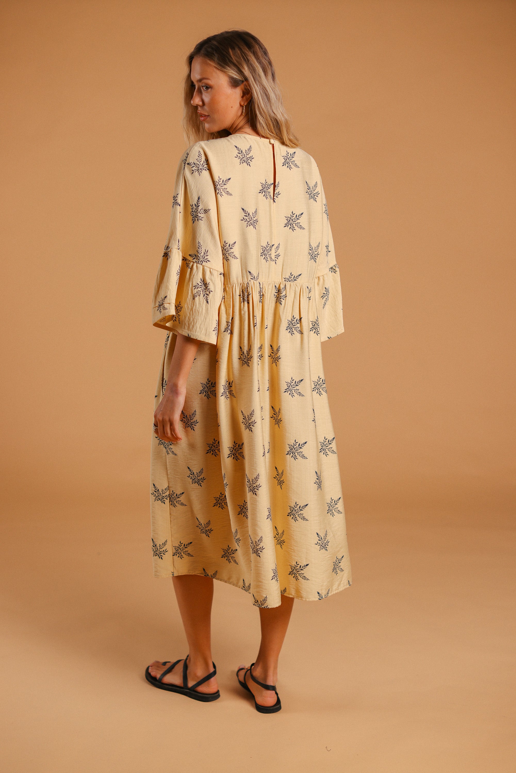 Dress Marvina Dusty Yellow