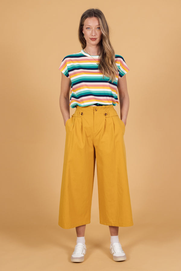 Top Coraline Rainbow Stripes