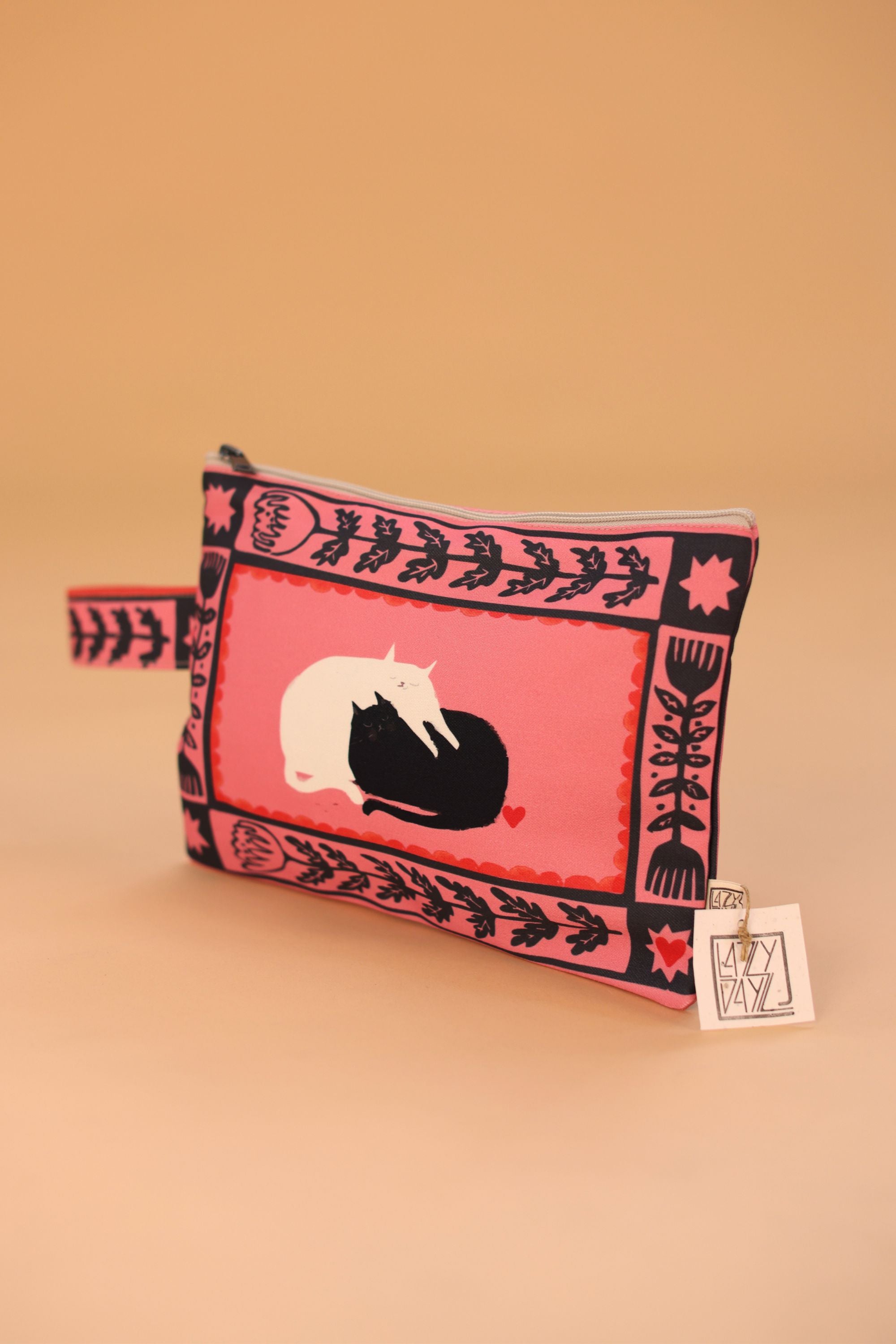 Pouch Ying Yang Cats