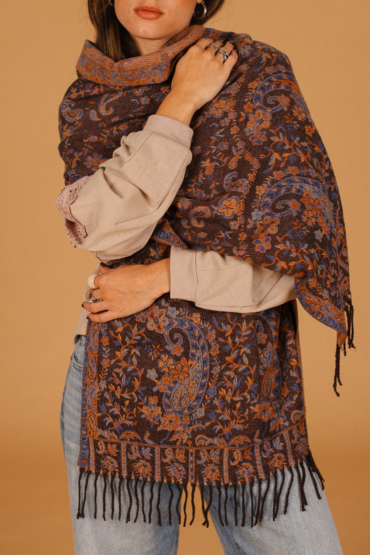 Scarf Salem Black