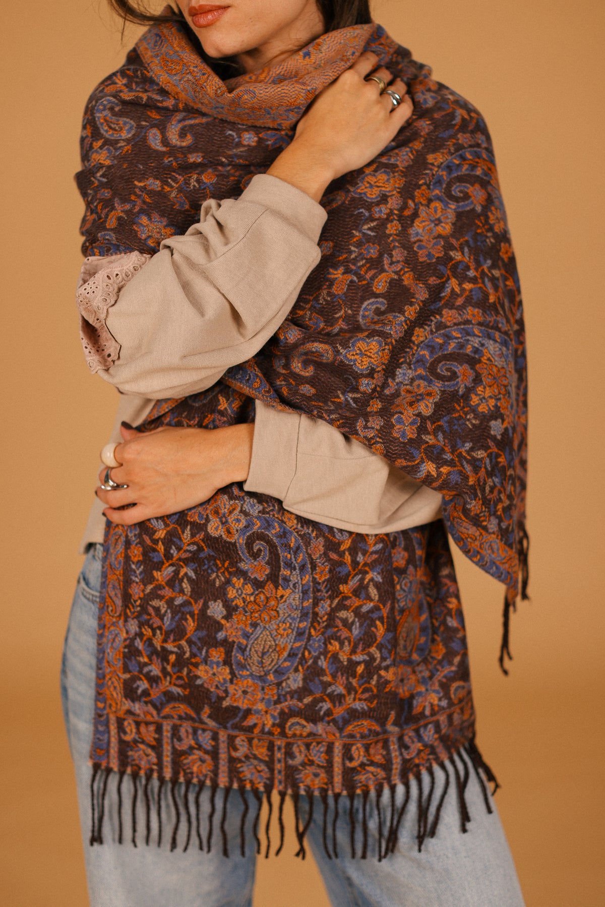 Scarf Salem Black